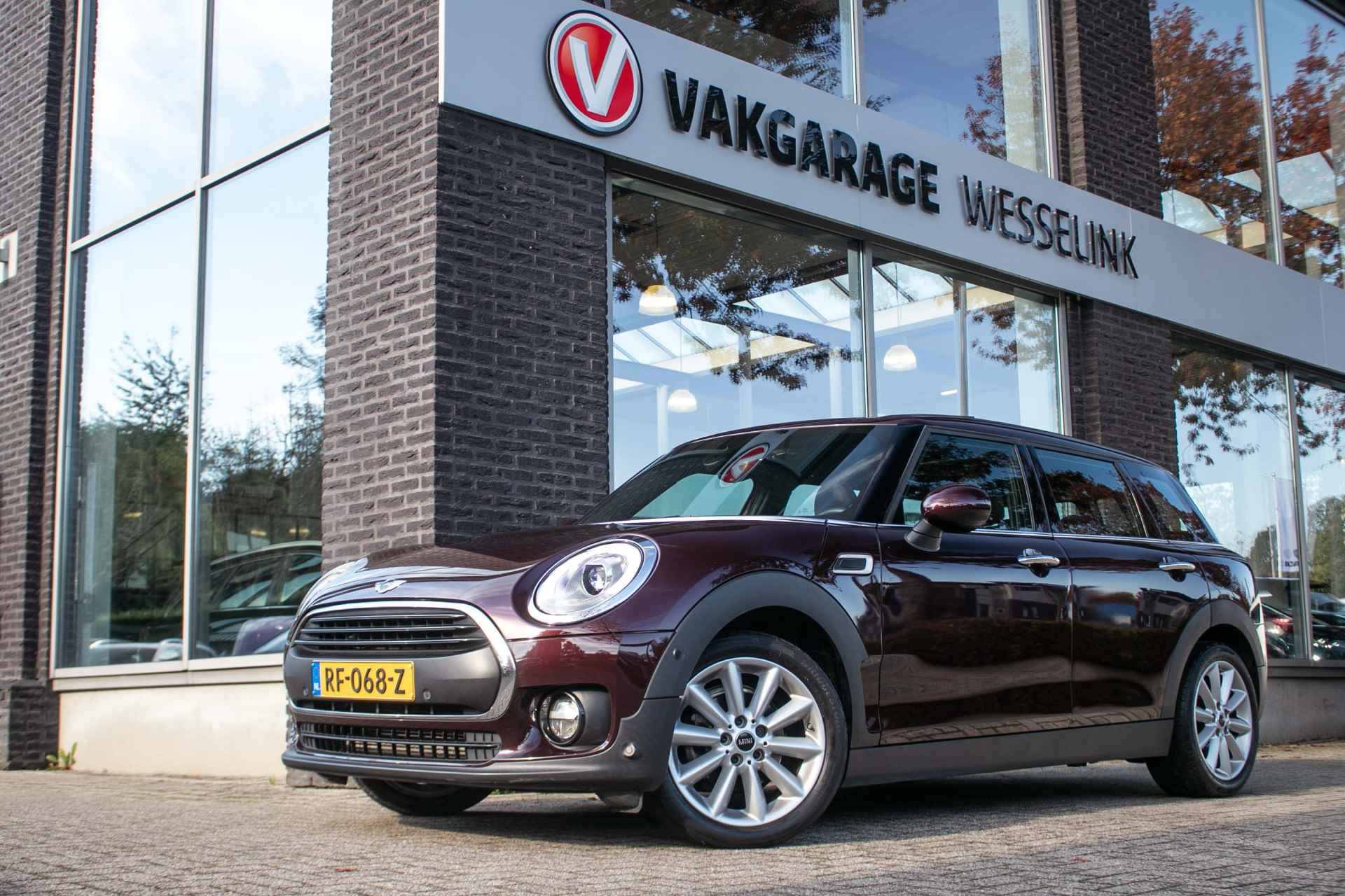 MINI Clubman 1.5 One Chili Serious Business - All-in rijklrprs | pano/schuif dak | Leer | Harman Kardon - 12/39