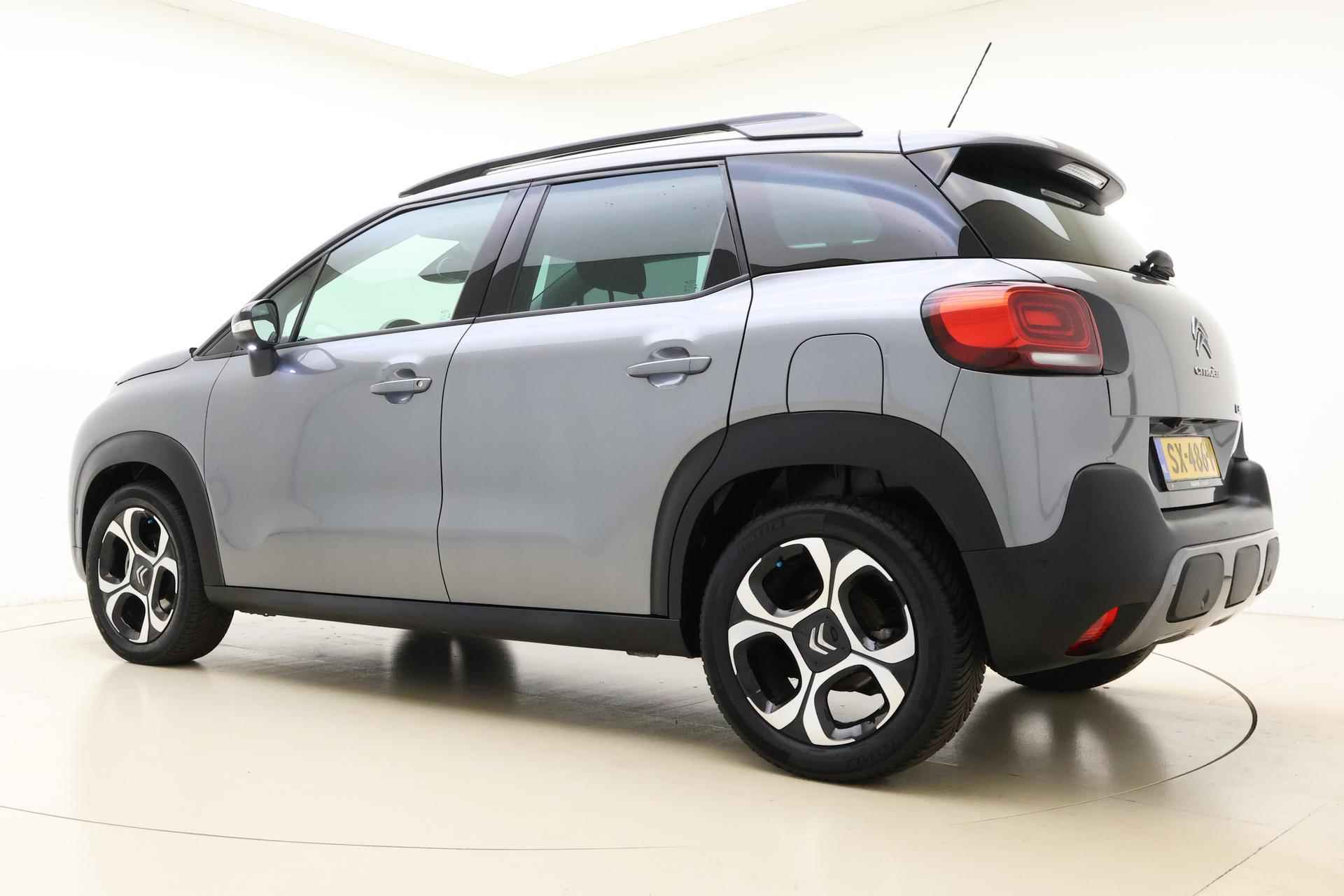 Citroen C3 Aircross 1.2 PureTech S&S Shine 110 PK | Handgeschakeld | Panorama dak | Camera | Draadloze telefoonlader | Navigatie | Start/stop | HIFI | 1e eigenaar - 13/33