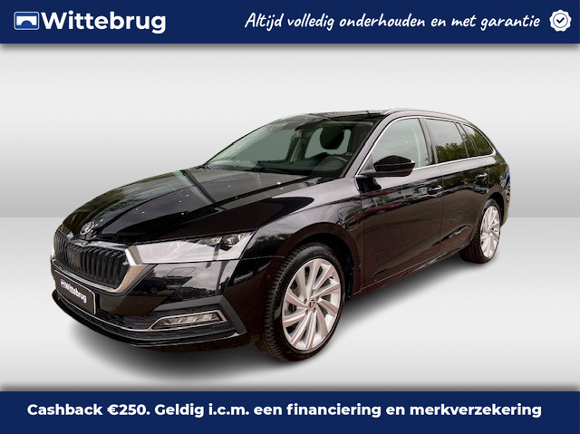 Škoda Octavia Combi 1.4 TSI iV 204pk DSG PHEV Style / Panoramadak / LED / Memory Seats / Stuur & Stoelverwarming / Elek. Achterklep