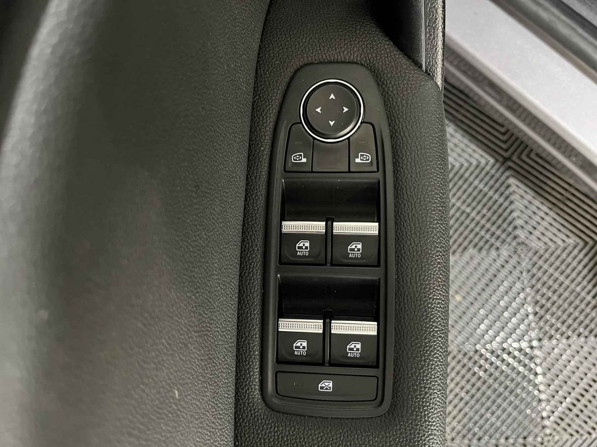 Renault Captur 1.0 - 90PK TCe Intens | Trekhaak | Climate Control | Full LED | Cruise Control | Lichtmetalen Velgen | Apple CarPlay/Android Auto | Privacy Glass | - 16/30
