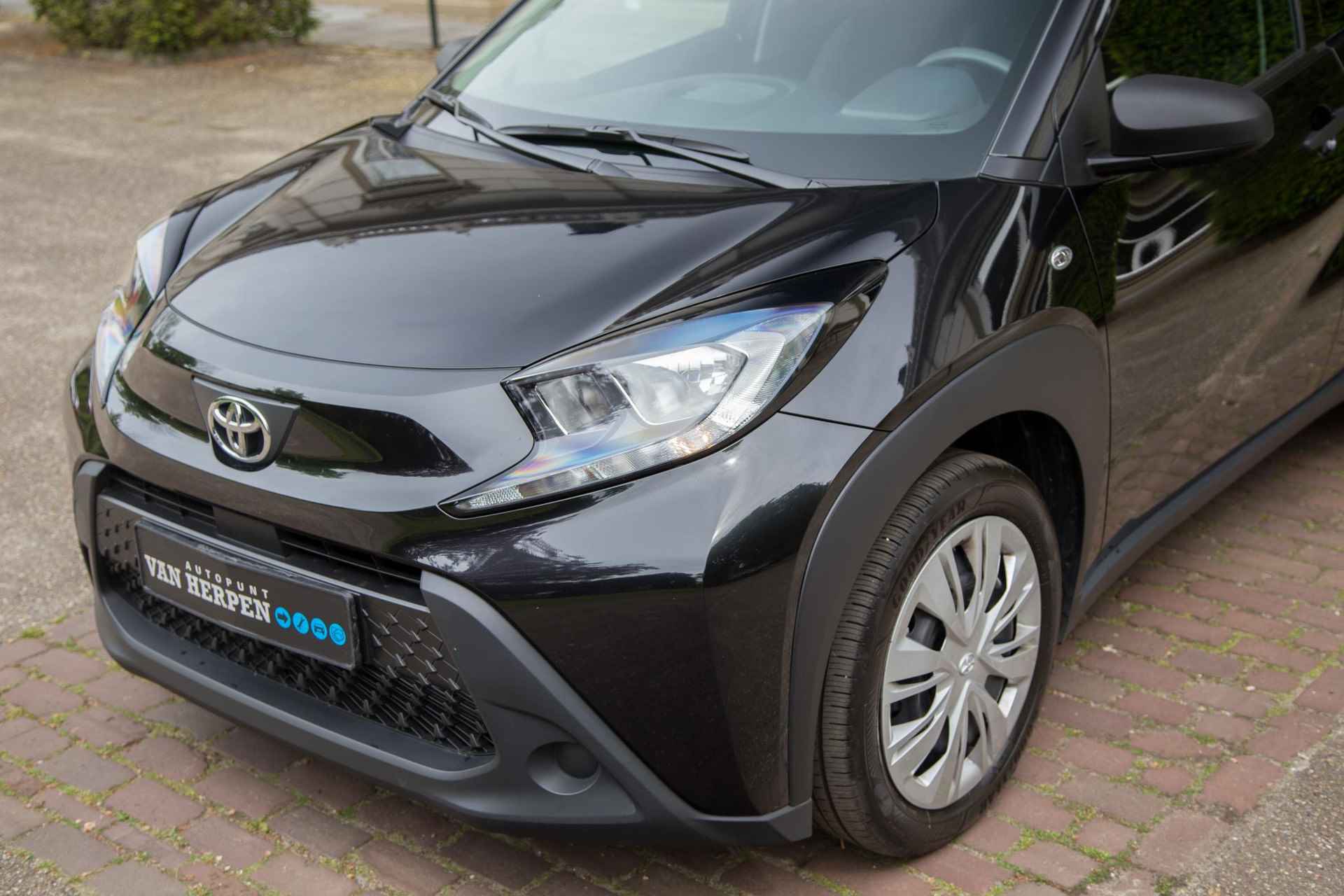 Toyota Aygo X 1.0 VVT-i MT Adaptive Cruise | Bluetooth | Airco - 10/34