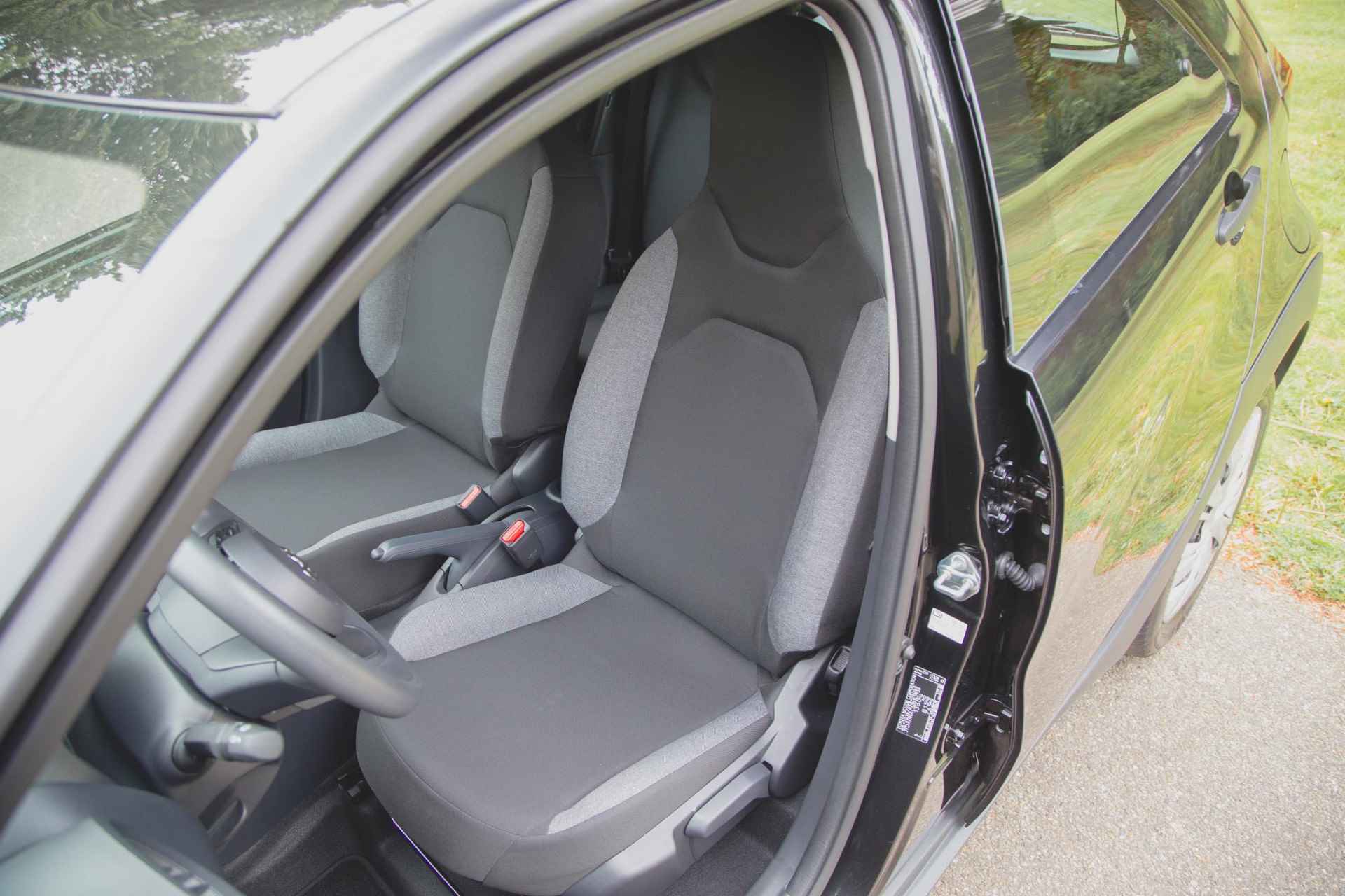 Toyota Aygo X 1.0 VVT-i MT Adaptive Cruise | Bluetooth | Airco - 24/34
