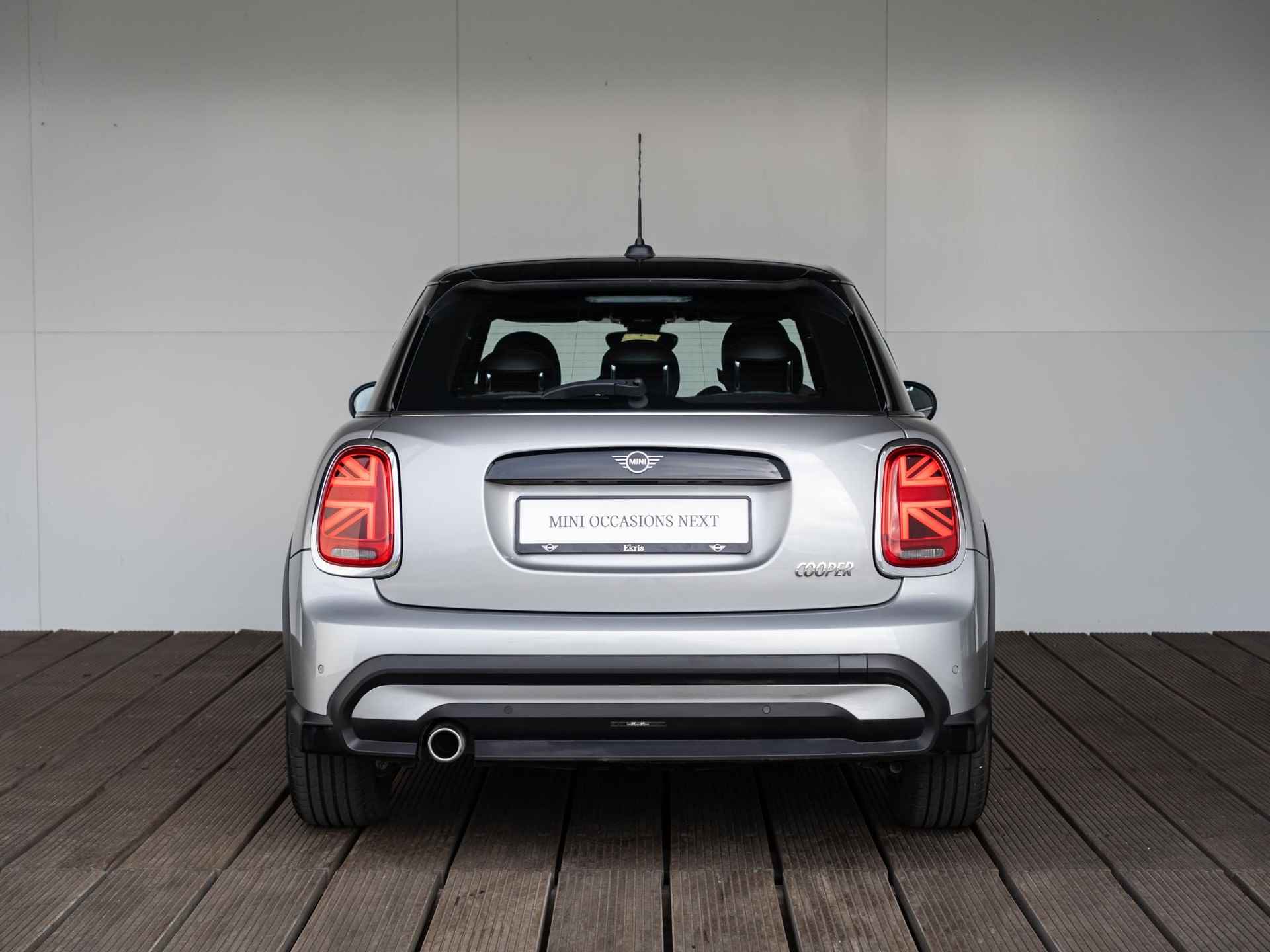 MINI 5-deurs Cooper Aut. Classic + Premium - 5/33