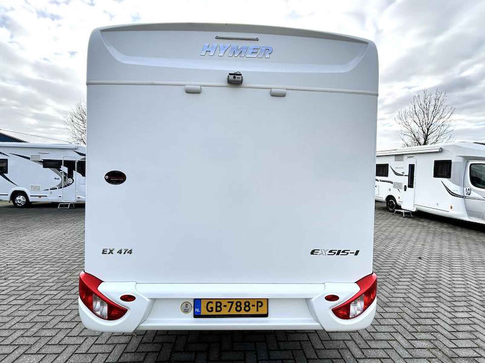 Hymer Exsis-I 474 enkele-bedden/automaat - 25/25