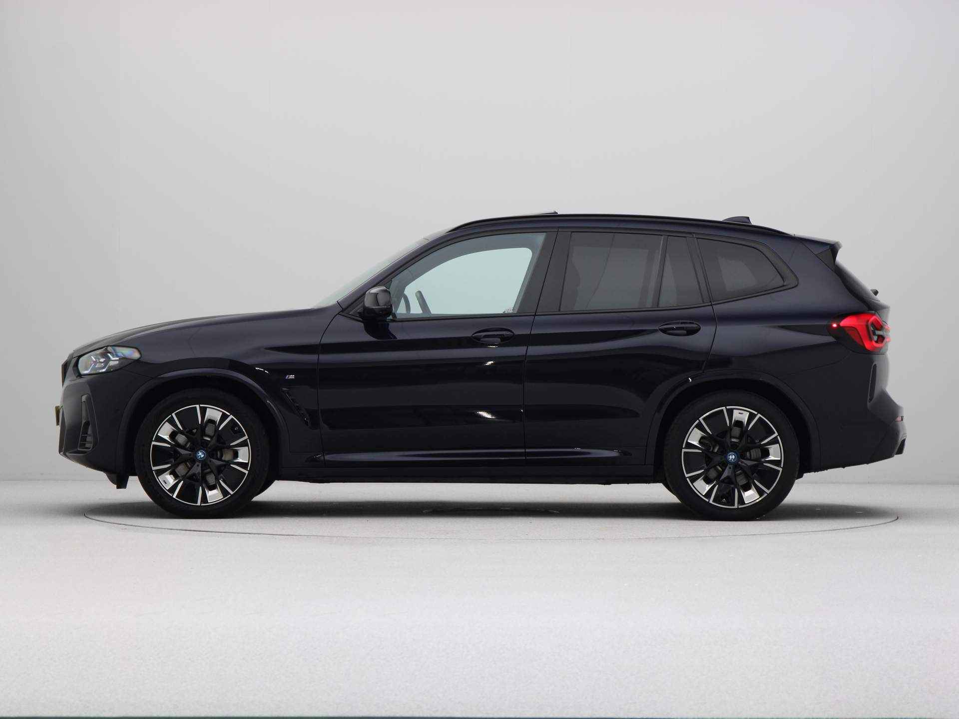 BMW iX3 High Executive 80 kWh - 11/24