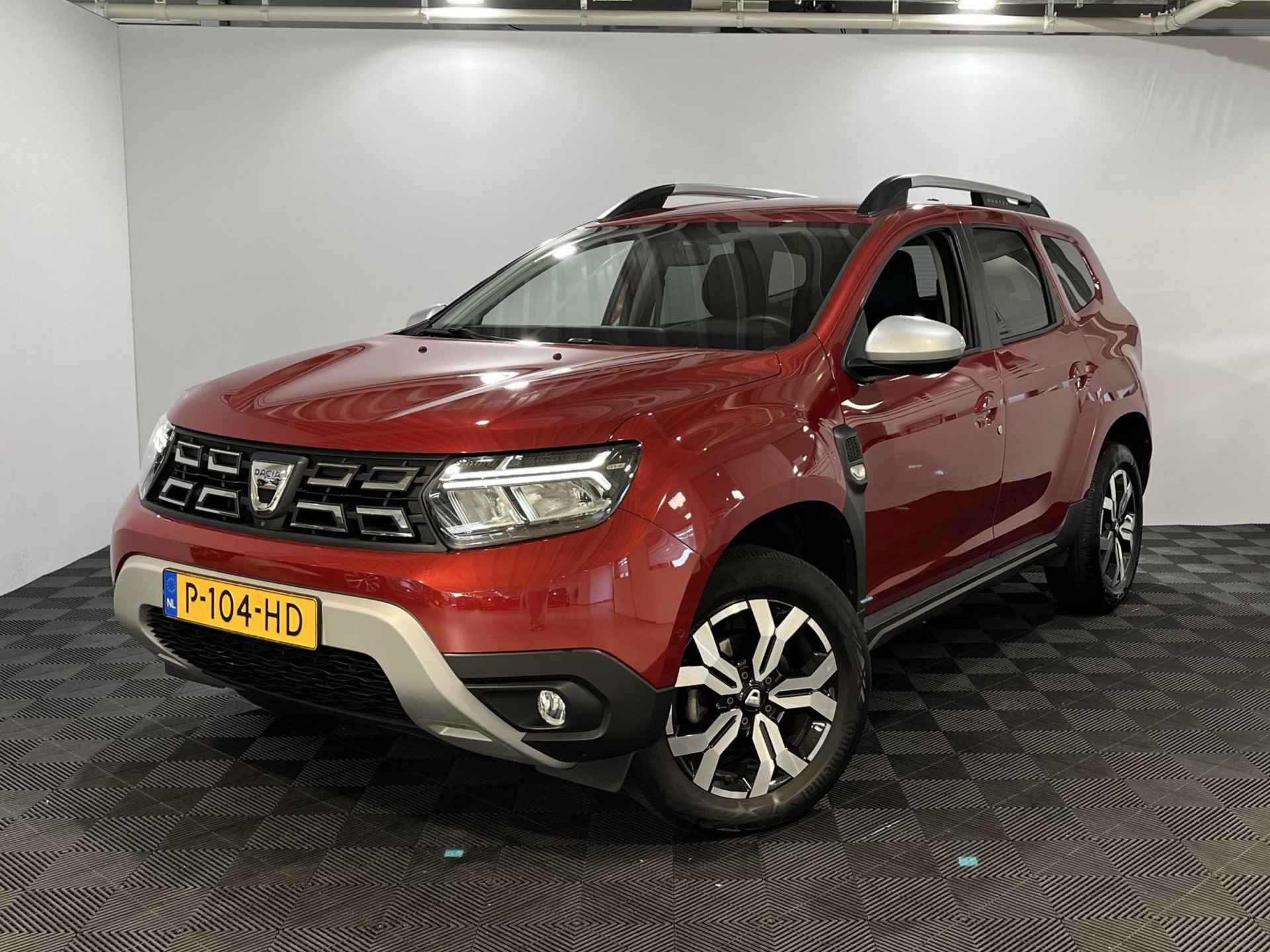 Dacia Duster 1.0 - 100PK TCe Bi-Fuel Prestige | 360 Camera | Stoelverwarming | Navi | Cruise Control | Climate Control | Licht Sensor | Bluetooth | - 2/29