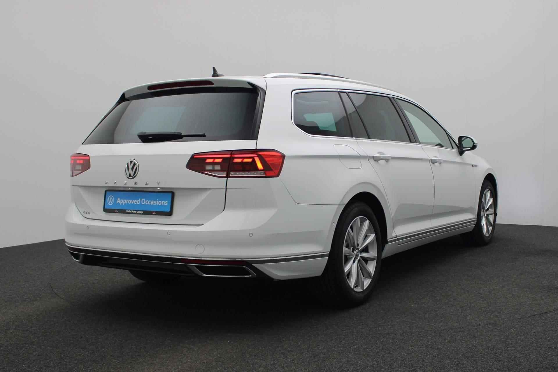 Volkswagen Passat Variant 1.4 TSI 218PK DSG PHEV GTE Business | Pano | Adaptief onderstel | Dynaudio | Keyless | Navi Discover Pro | ACC | Camera | 17 inch - 5/46