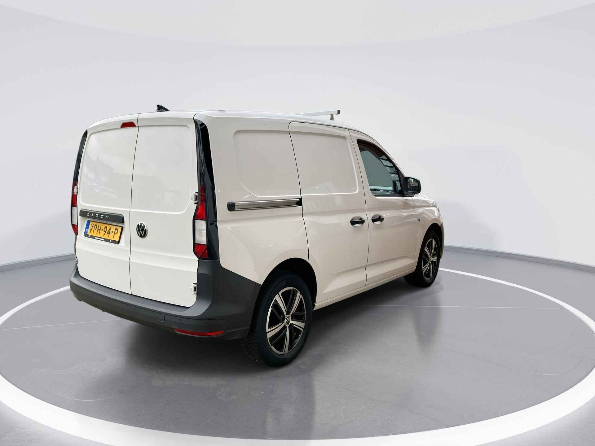 Volkswagen Caddy Cargo 2.0 TDI 75pk Comfort · Apple/Android Car Play · 17"Velgen · Cruise Control · Airco · P-Sensoren · All Season Banden · Garantie t/m 13-07-2026 of 150.000km - 5/10