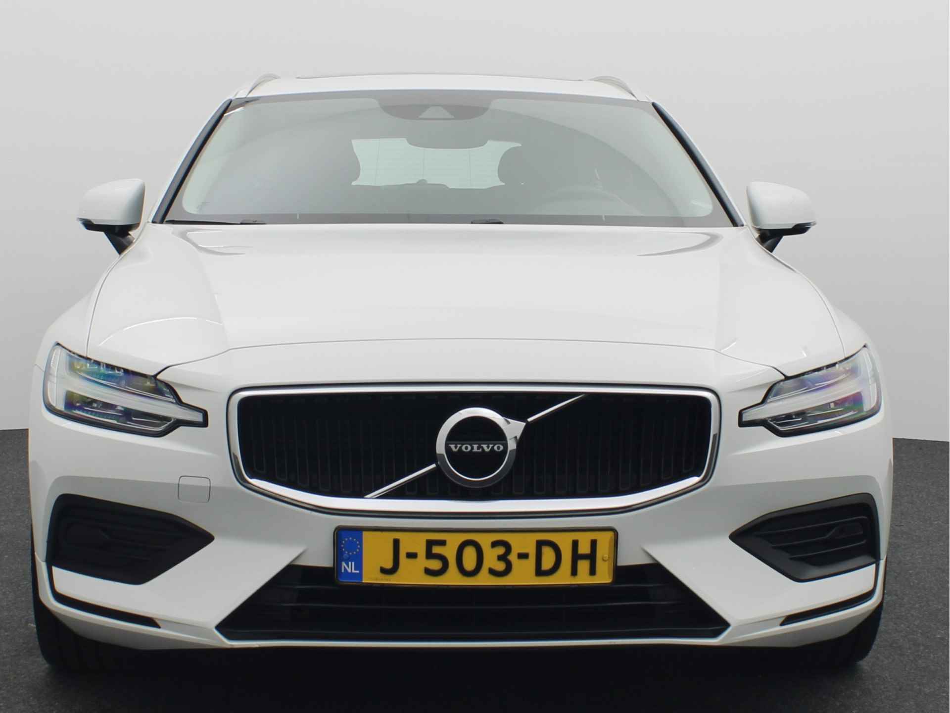 Volvo V60 2.0 T4 Momentum PANORAMADAK / FULL LED / CARPLAY / HARMAN-KARDON / CAMERA / DAB+ / NL-AUTO - 22/50