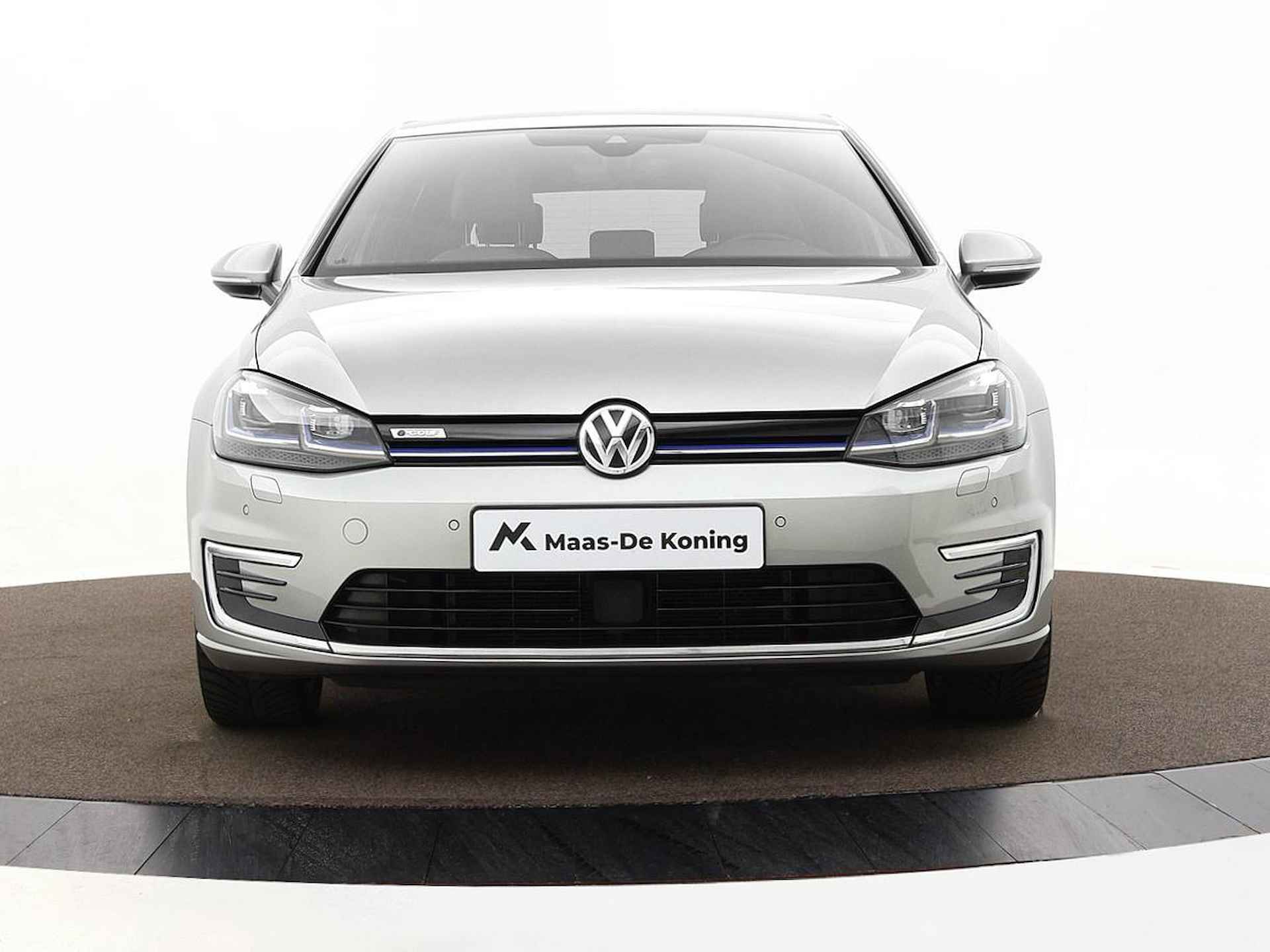 Volkswagen e-Golf e-Golf | Navigatie | Dodehoeksensor | Leder | Apple Car Play | Info Active Display | Camera | ACC | 12 maanden BOVAG Garantie - 15/31