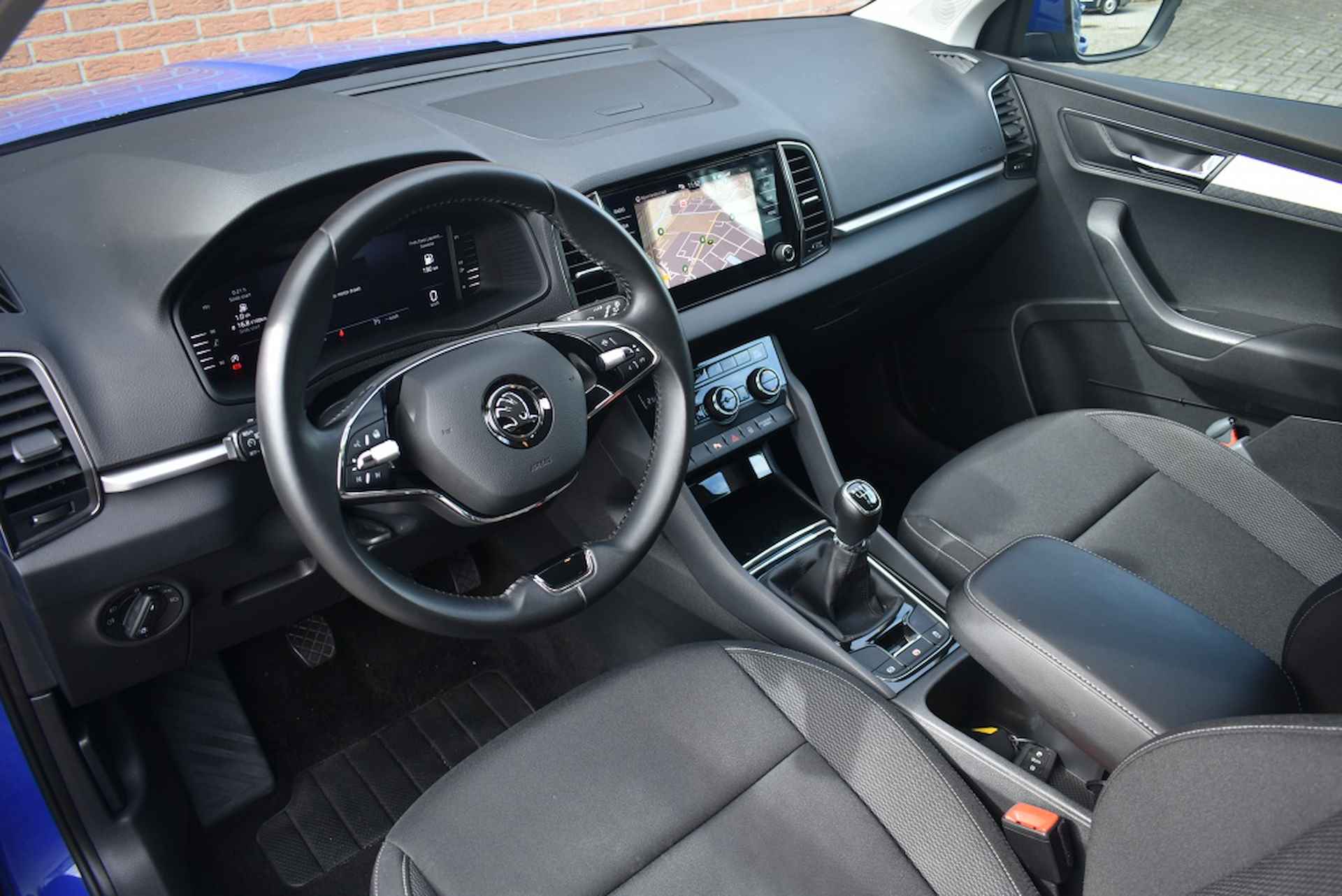 Skoda Karoq 1.0 TSI Business Ed. trekhaak - 8/25