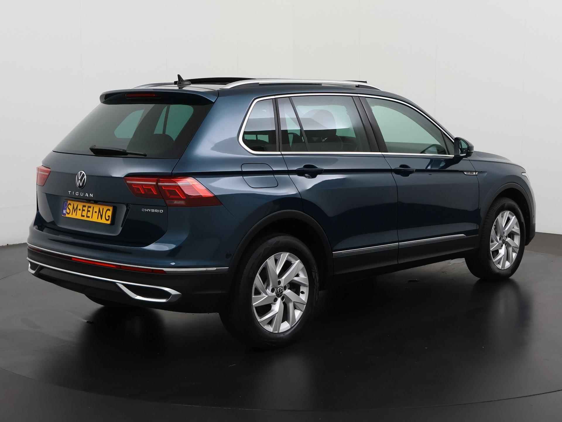 Volkswagen Tiguan 1.4 TSI eHybrid Elegance | Panoramadak | IQ Light | Camera | Zondag Open! - 4/40