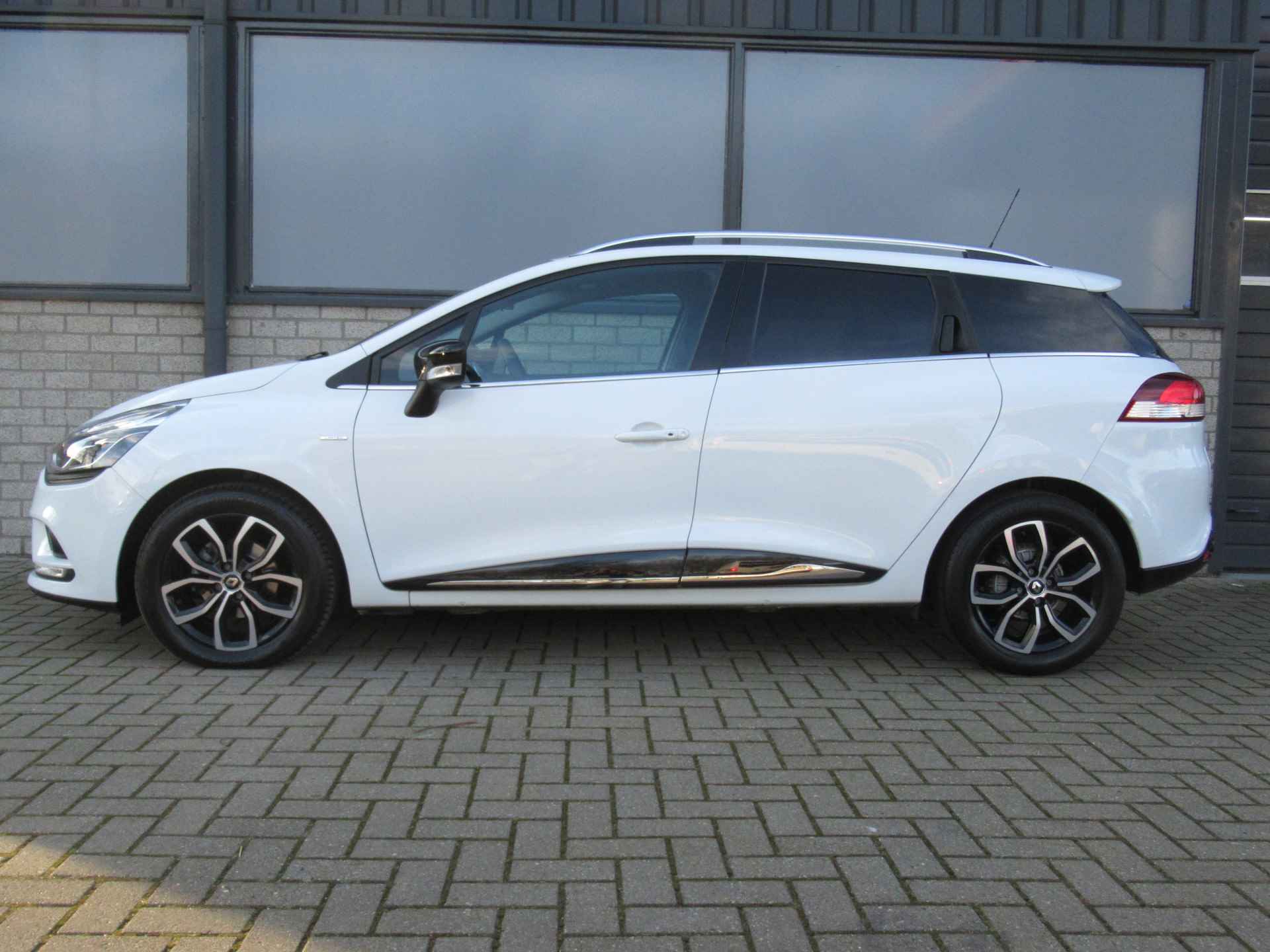 Renault Clio Estate 0.9 TCe Limited 2e eigen | navigatie | cruise | LM velgen | airco | keyless - 6/27