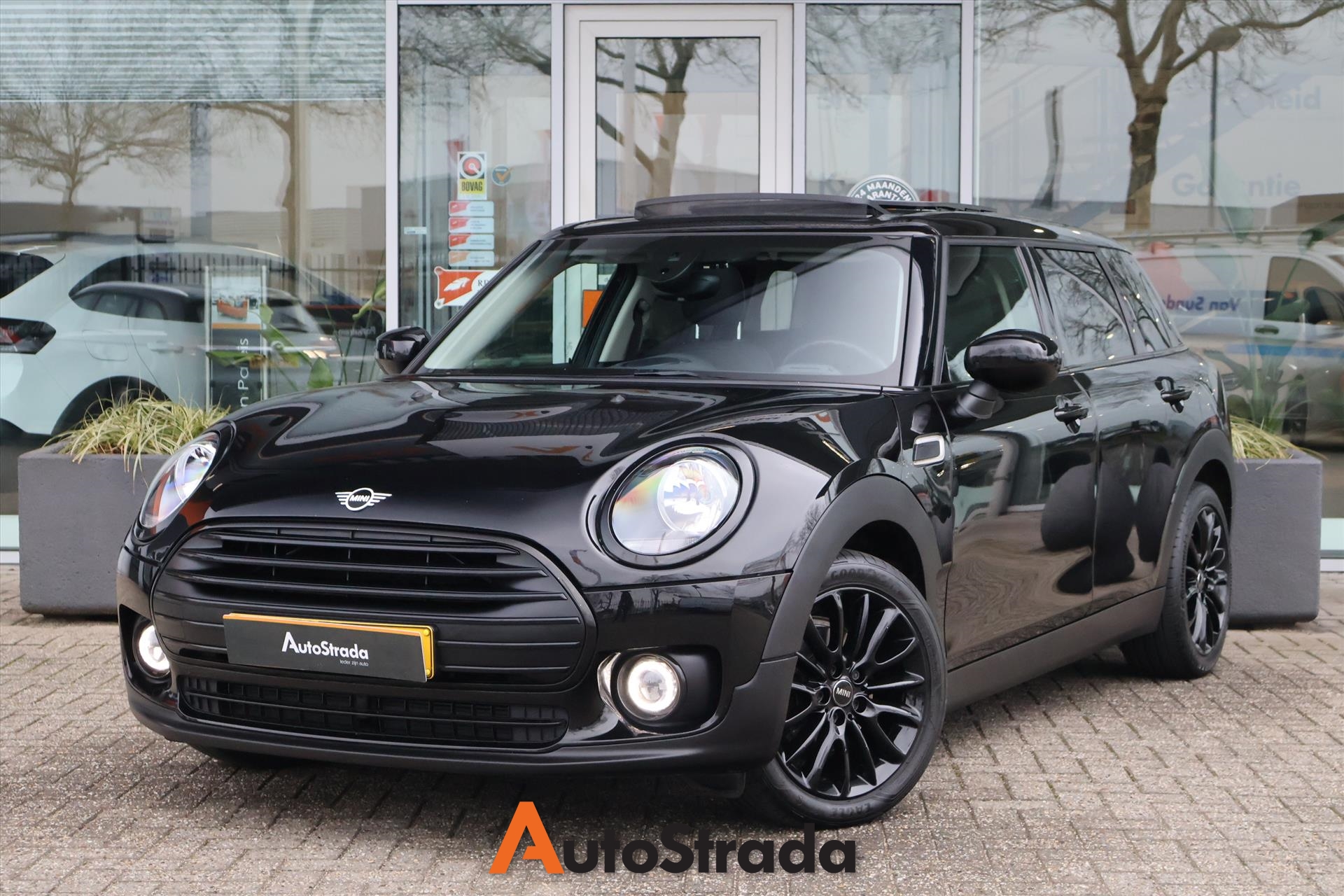 Mini Mini Clubman (f54) 1.5 Business Editon 102pk I Pano I Navi Prof I Virtual Dashboard I Climate