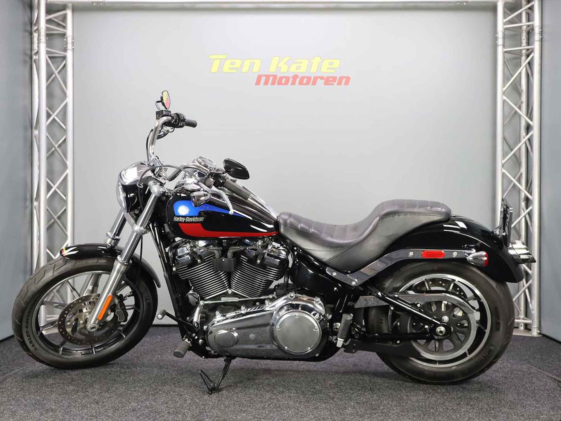 Harley Davidson FXLR Lowrider - 7/12