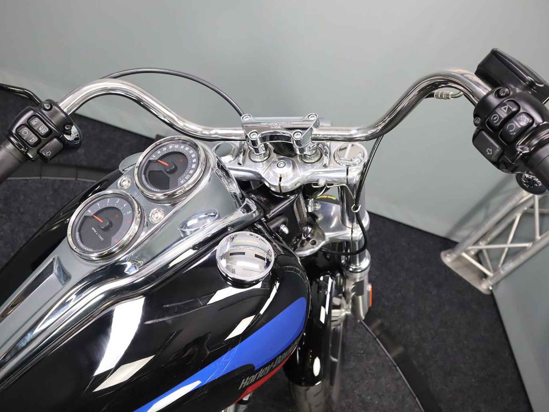 Harley Davidson FXLR Lowrider - 12/12