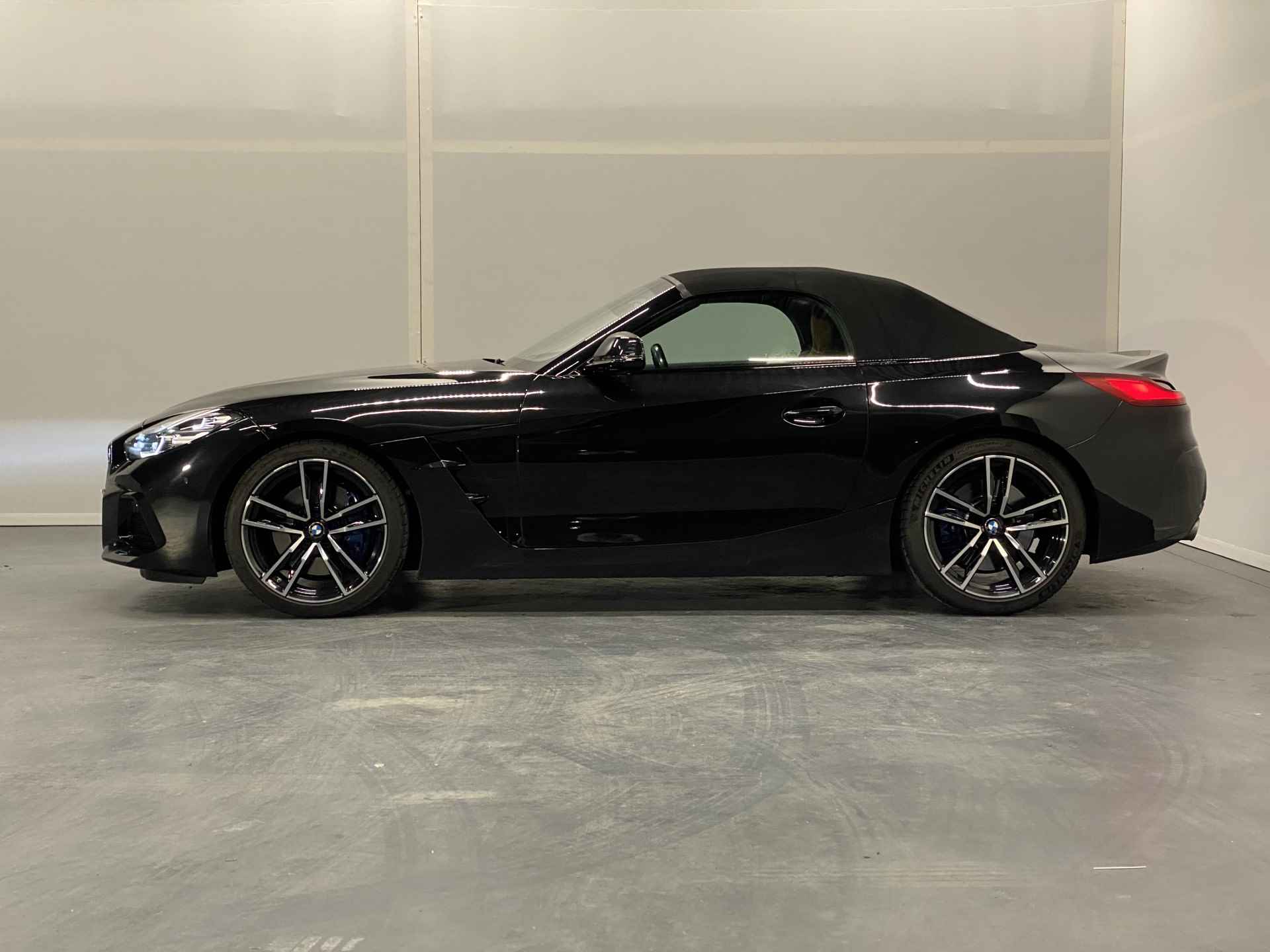 BMW Z4 Roadster sDrive30i High Executive Edition - 2/18