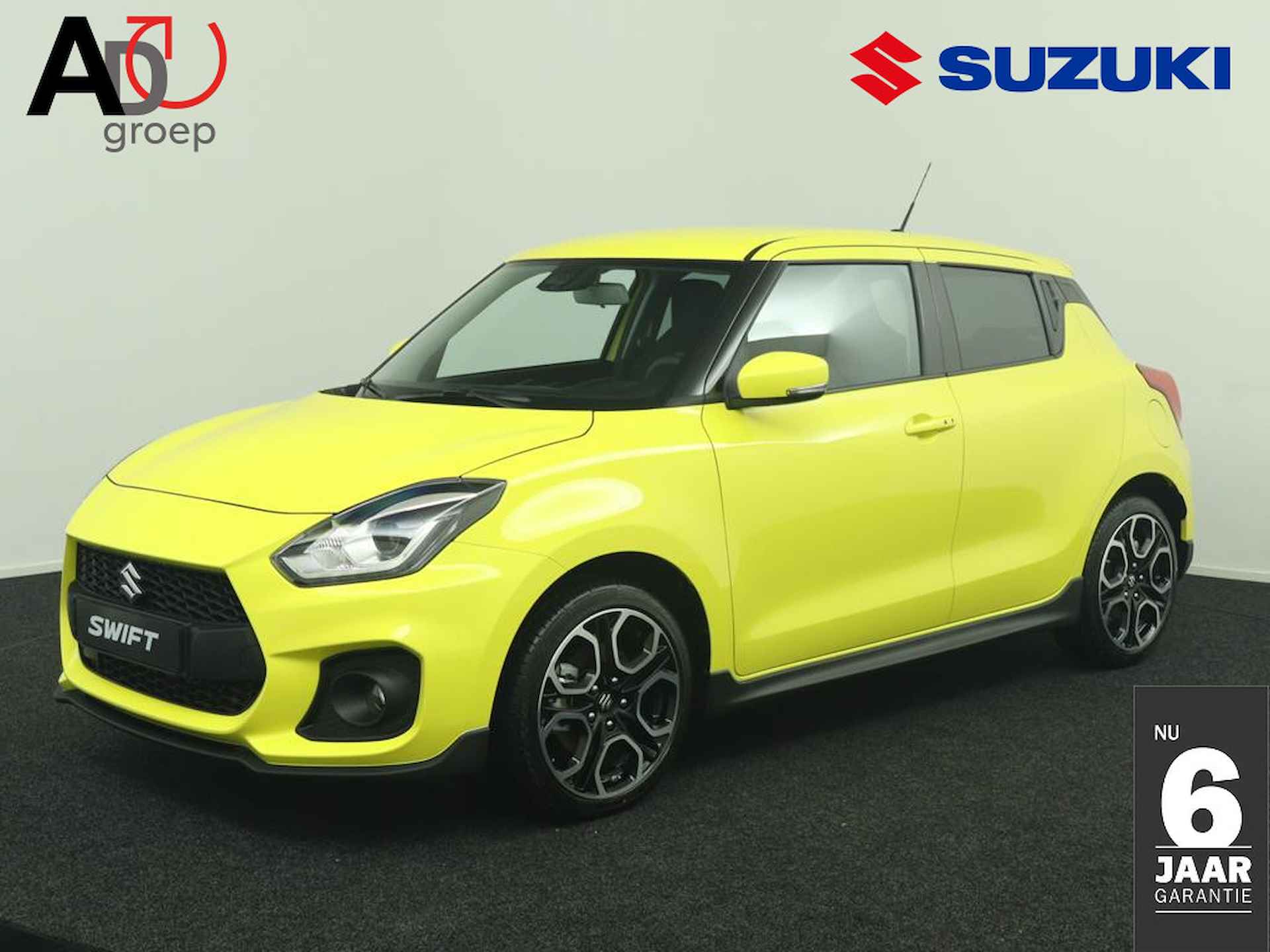 Suzuki Swift 1.4 Sport Smart Hybrid | Nieuwe Auto | 6 Jaar Garantie | Swift Sport | 140 PK | Sportstoelen | Keyless Entry | Navigatie | Stoelverwarming | Champion Yellow | - 1/40