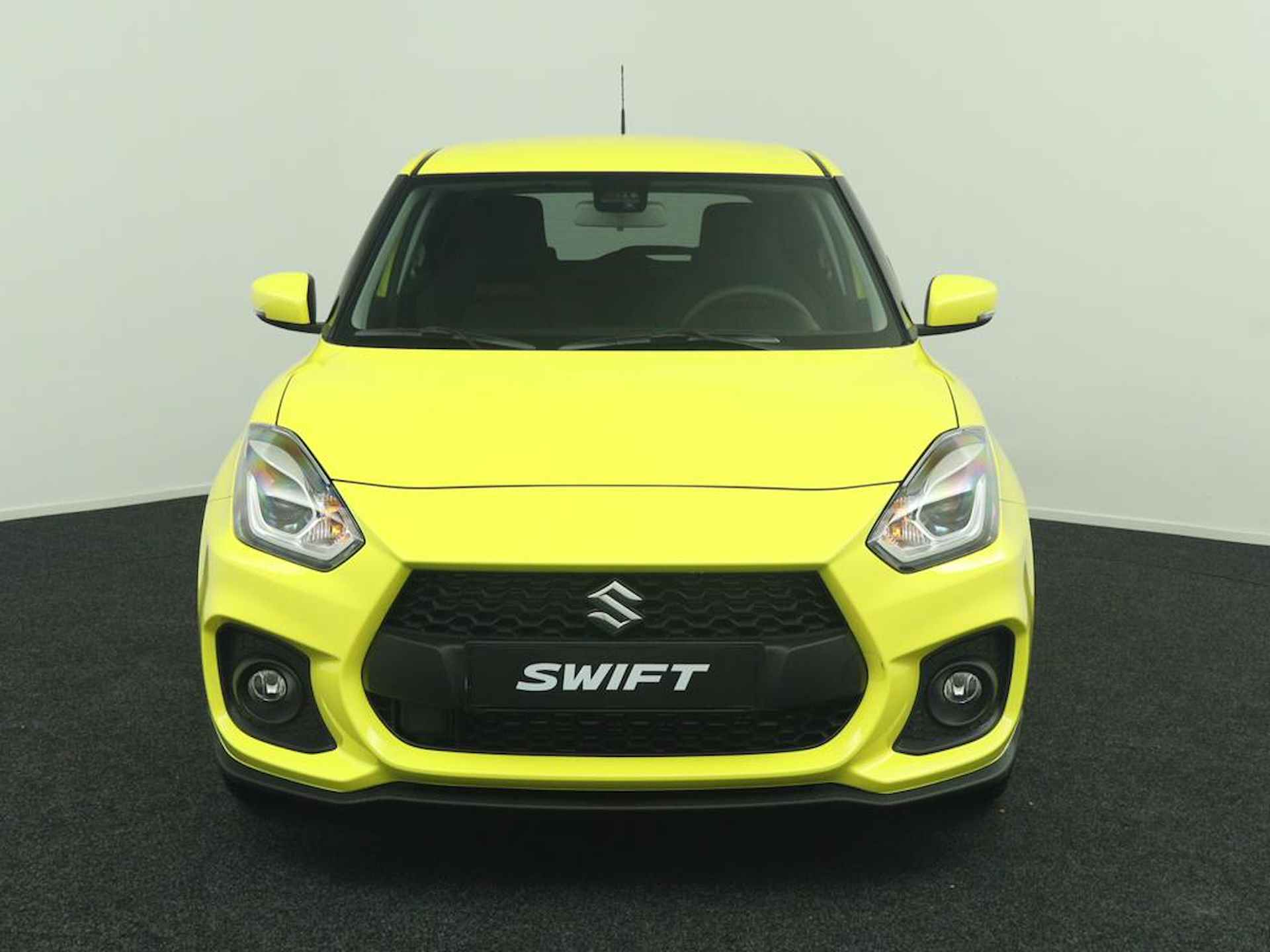 Suzuki Swift 1.4 Sport Smart Hybrid | Nieuwe Auto | 6 Jaar Garantie | Swift Sport | 140 PK | Sportstoelen | Keyless Entry | Navigatie | Stoelverwarming | Champion Yellow | - 7/40