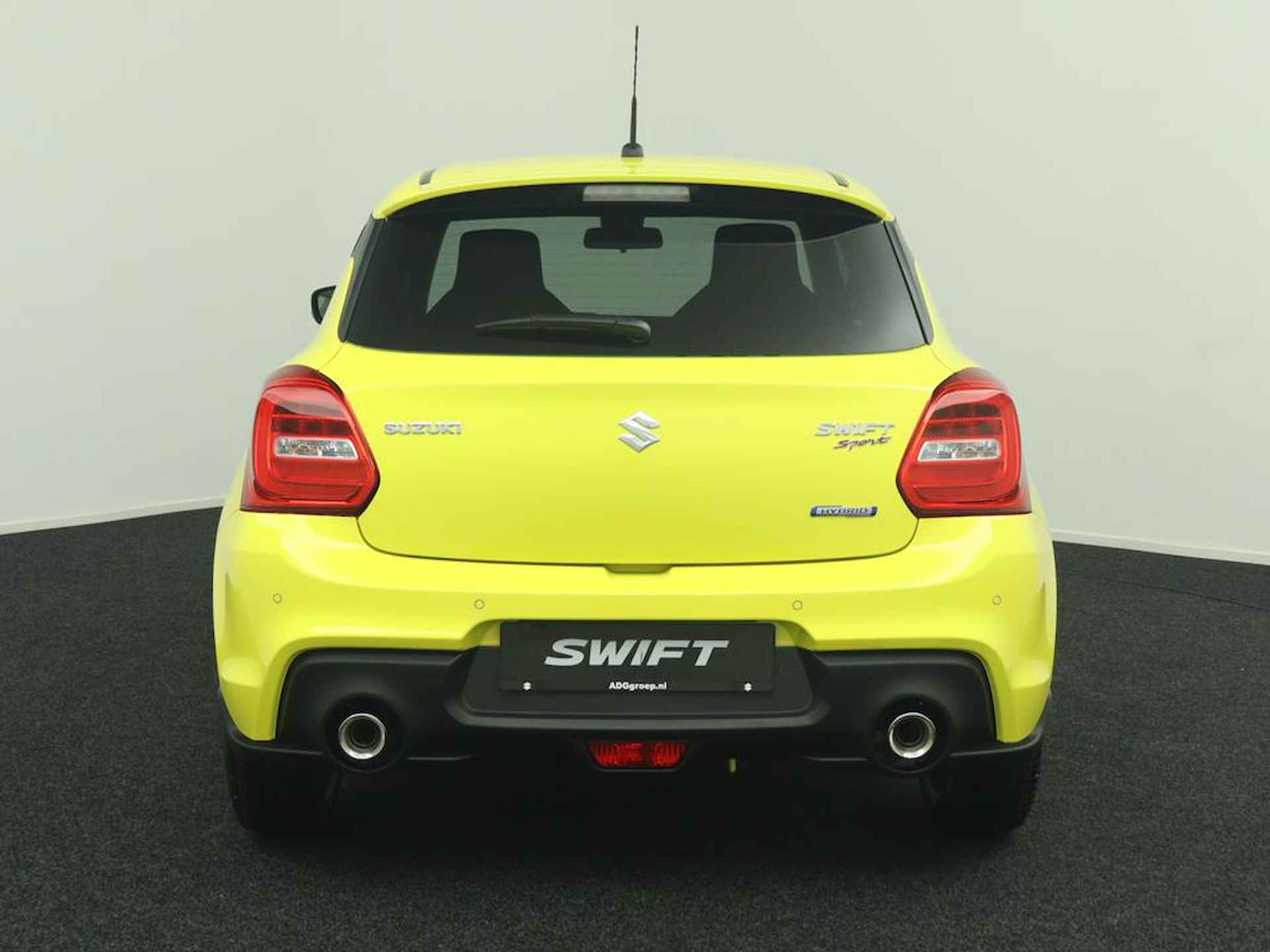 Suzuki Swift 1.4 Sport Smart Hybrid | Nieuwe Auto | 6 Jaar Garantie | Swift Sport | 140 PK | Sportstoelen | Keyless Entry | Navigatie | Stoelverwarming | Champion Yellow | - 8/40