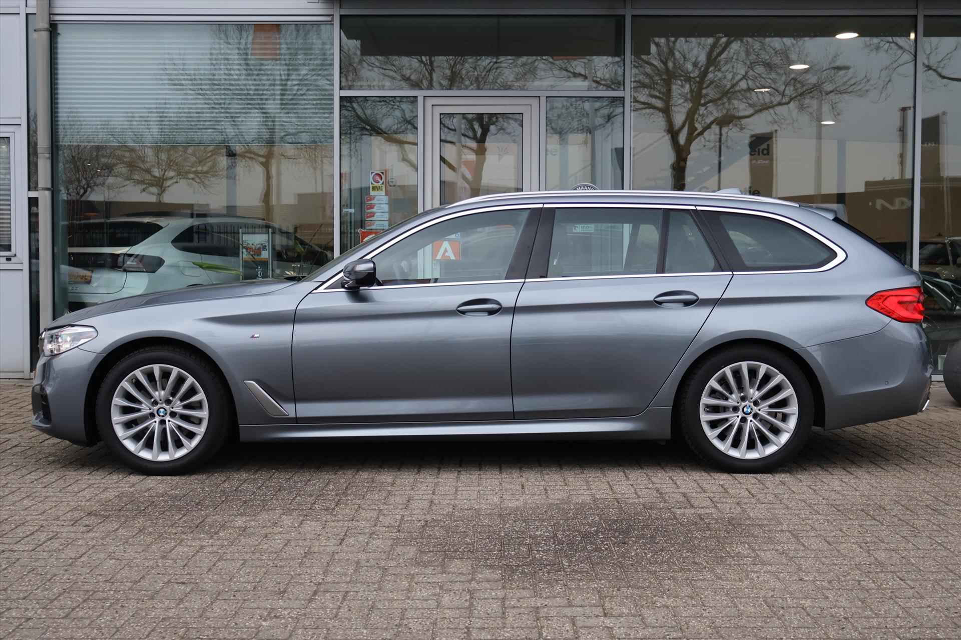 BMW 5-Serie Touring (g31) 520i M-Sport 184pk Aut. Leder | Virtual | Comfort Seats | Trekhaak | Camera - 42/50