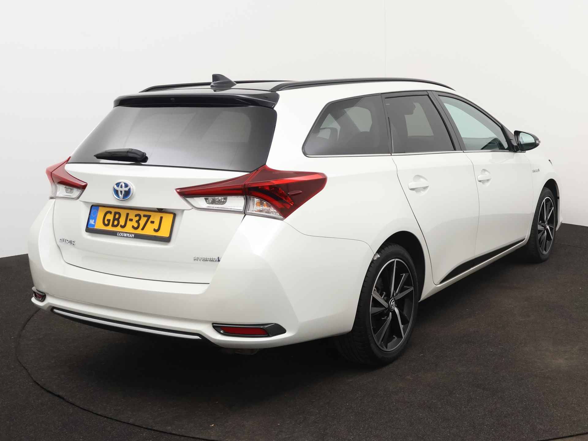 Toyota Auris Touring Sports 1.8 Hybrid Energy Limited | Navigatie | - 17/42