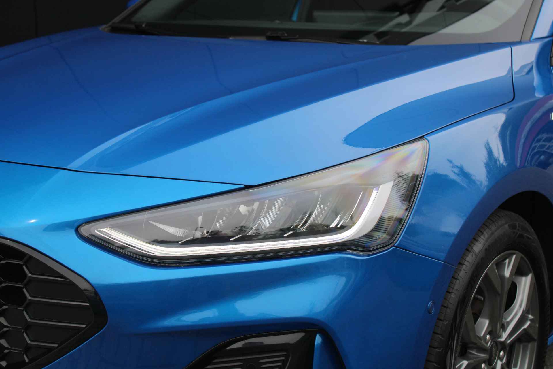 Ford Focus Wagon 1.0 125pk Hybrid ST Line | Camera | Winter-pack | LED | Draadloos Apple carplay / Android auto - 28/33