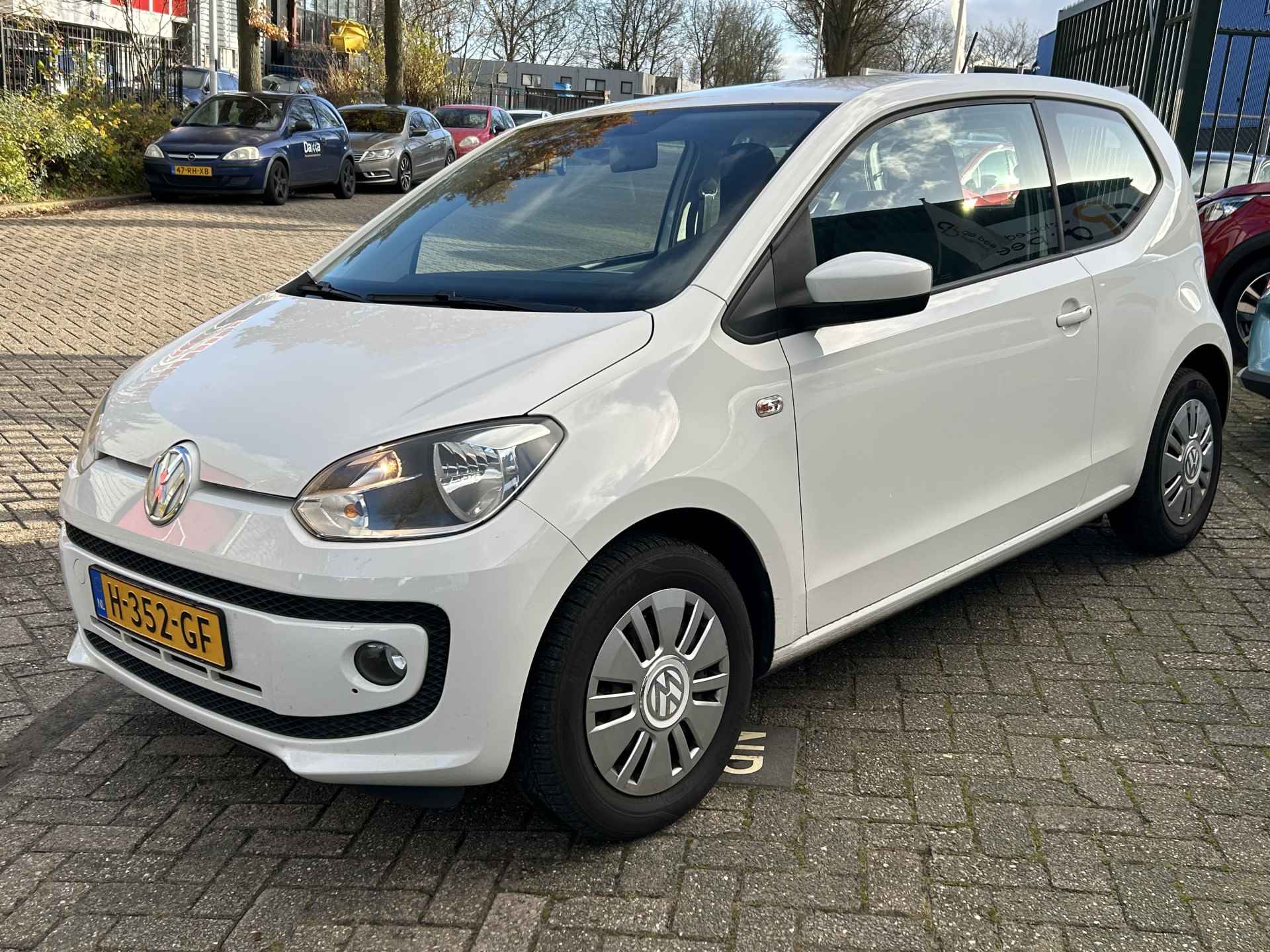 Volkswagen up! 1.0 move up! AUTOMAAT/GARANTIE/AIRCO/RADIO-CD/STOELVERWARMING/CV+AB rijklaarprijs! - 2/15