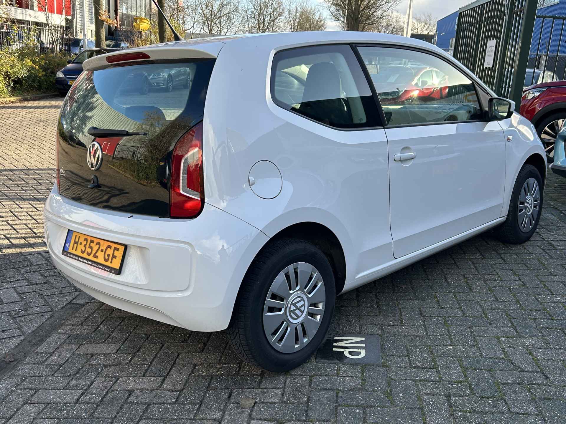 Volkswagen up! 1.0 move up! AUTOMAAT/GARANTIE/AIRCO/RADIO-CD/STOELVERWARMING/CV+AB rijklaarprijs! - 14/15