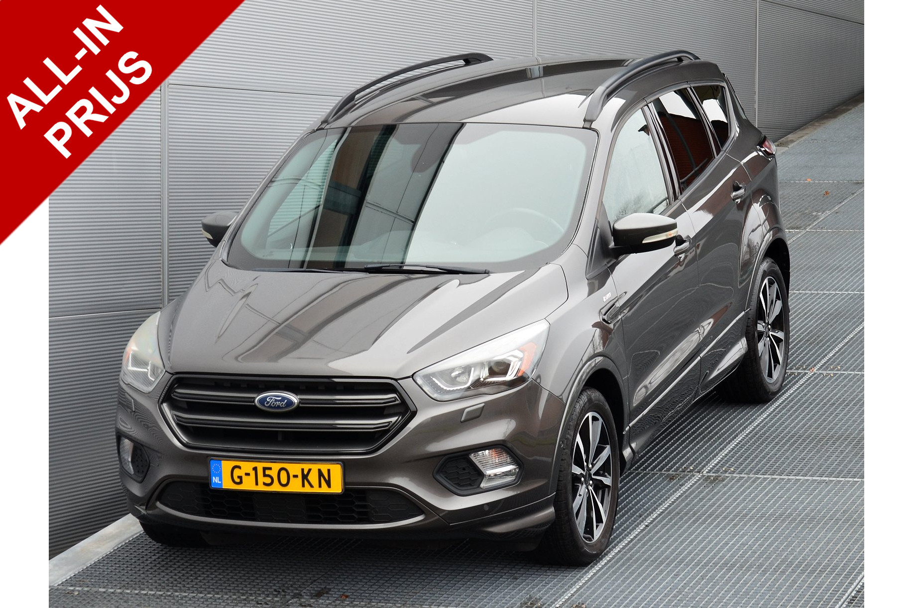 Ford Kuga 1.5 ECOBOOST ST-LINE | HOGE ZIT | TREKHAAK 2000KG | 150PK | LEDER ALCANTARA | WINTERPAKKET | ALL IN RIJKLAARPRIJS