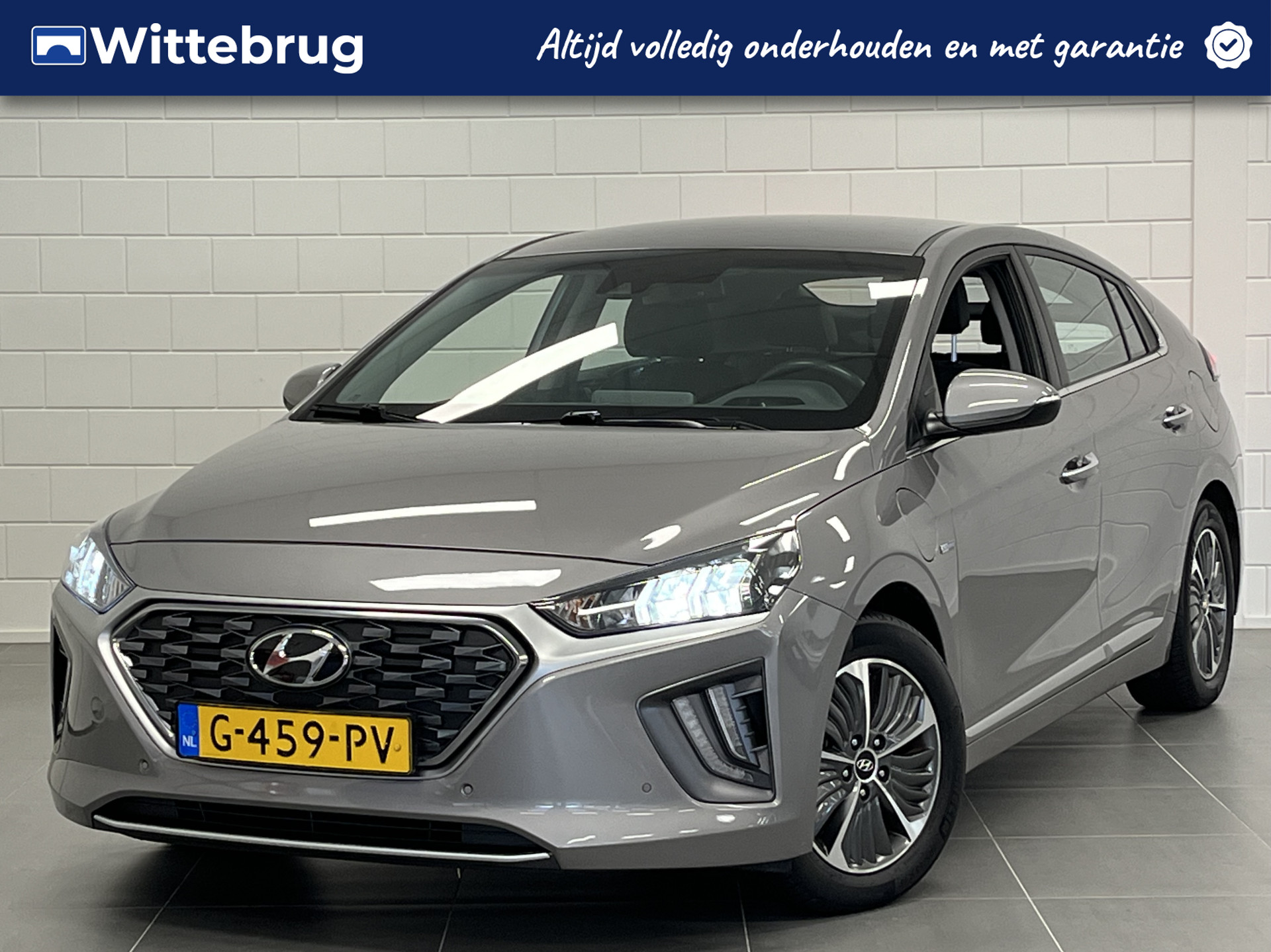 Hyundai IONIQ 1.6 GDi PHEV Premium LEDER | NAVIGATIE | STOELVERWARMING / KOELING | STUURWIEL VERWARMING