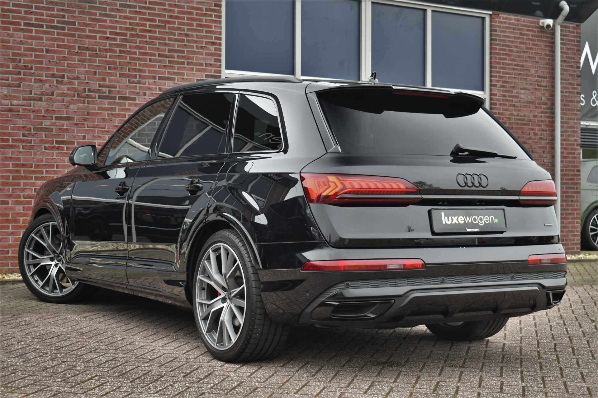 Audi Q7 55 TFSI e quattro S-Line Pano ACC 22inch Optic-Black Softclose Memory - 38/44