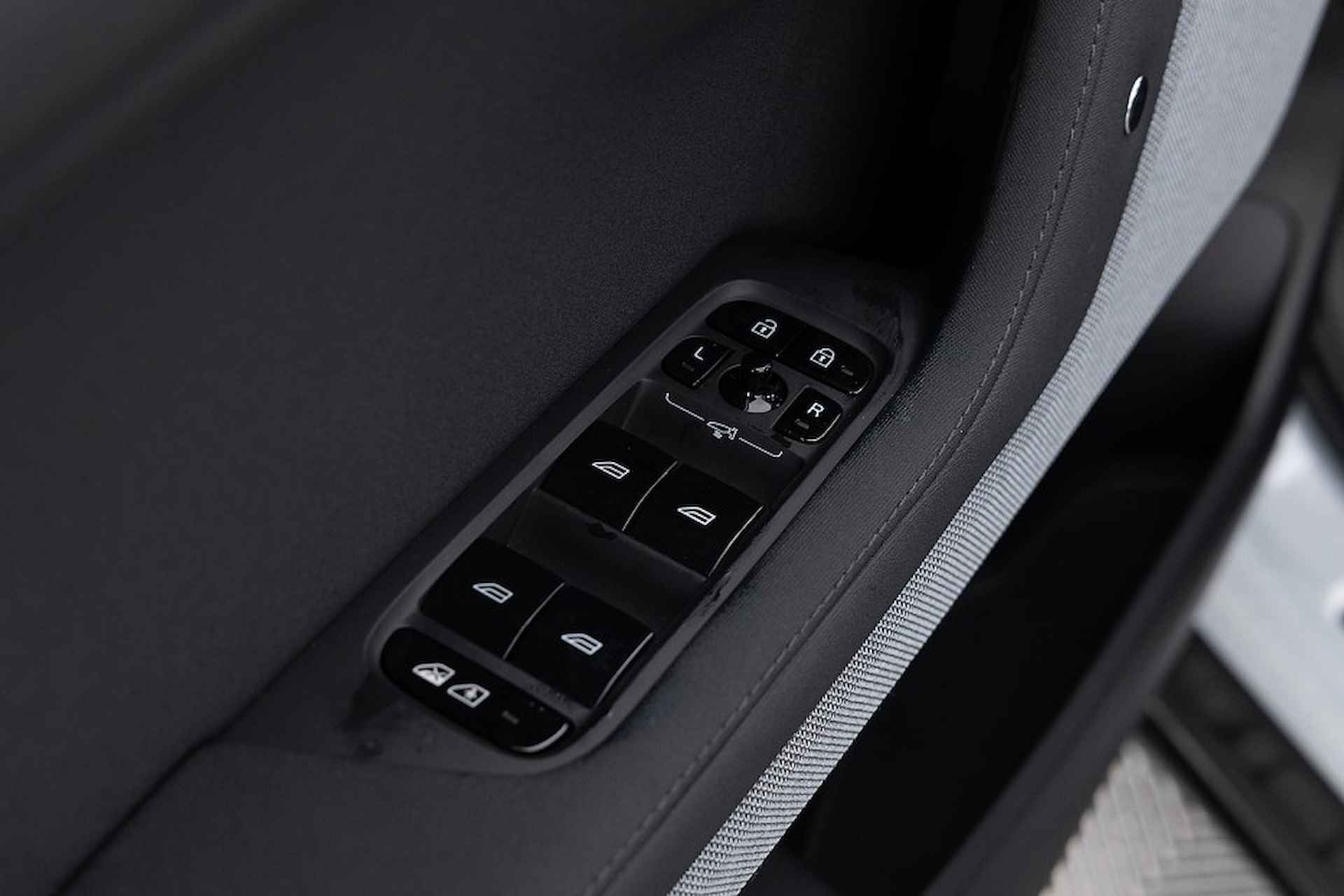 Polestar 2 Single Motor | Longe Range 78kWh | NAVI | ECC | PDC | KEYLESS . - 11/26