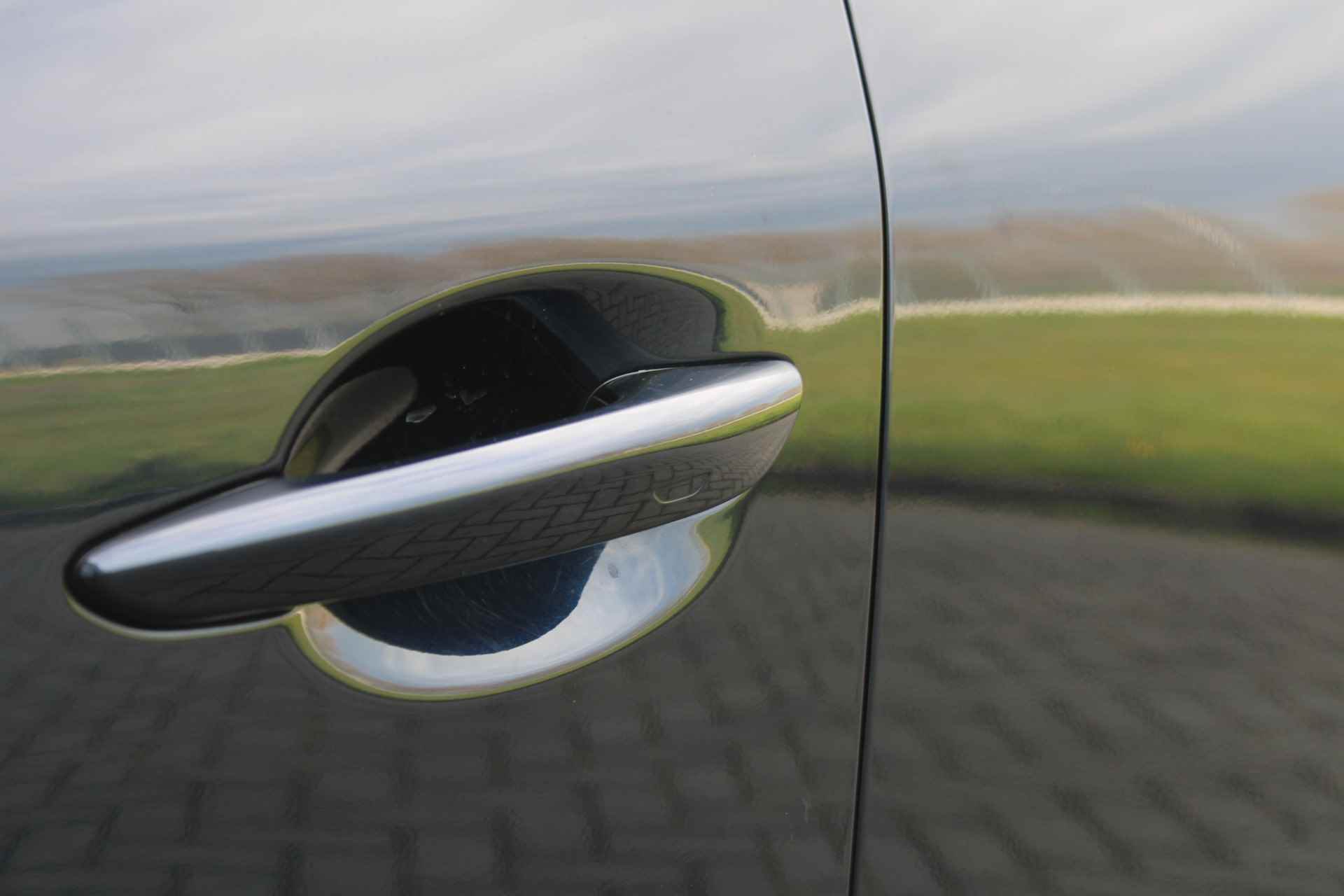 Mazda 3 2.0 SkyActiv-X 180 Comfort met Bose | Airco | Navi | Cruise | PDC | Camera | Bluetooth | 16"LM | - 25/34