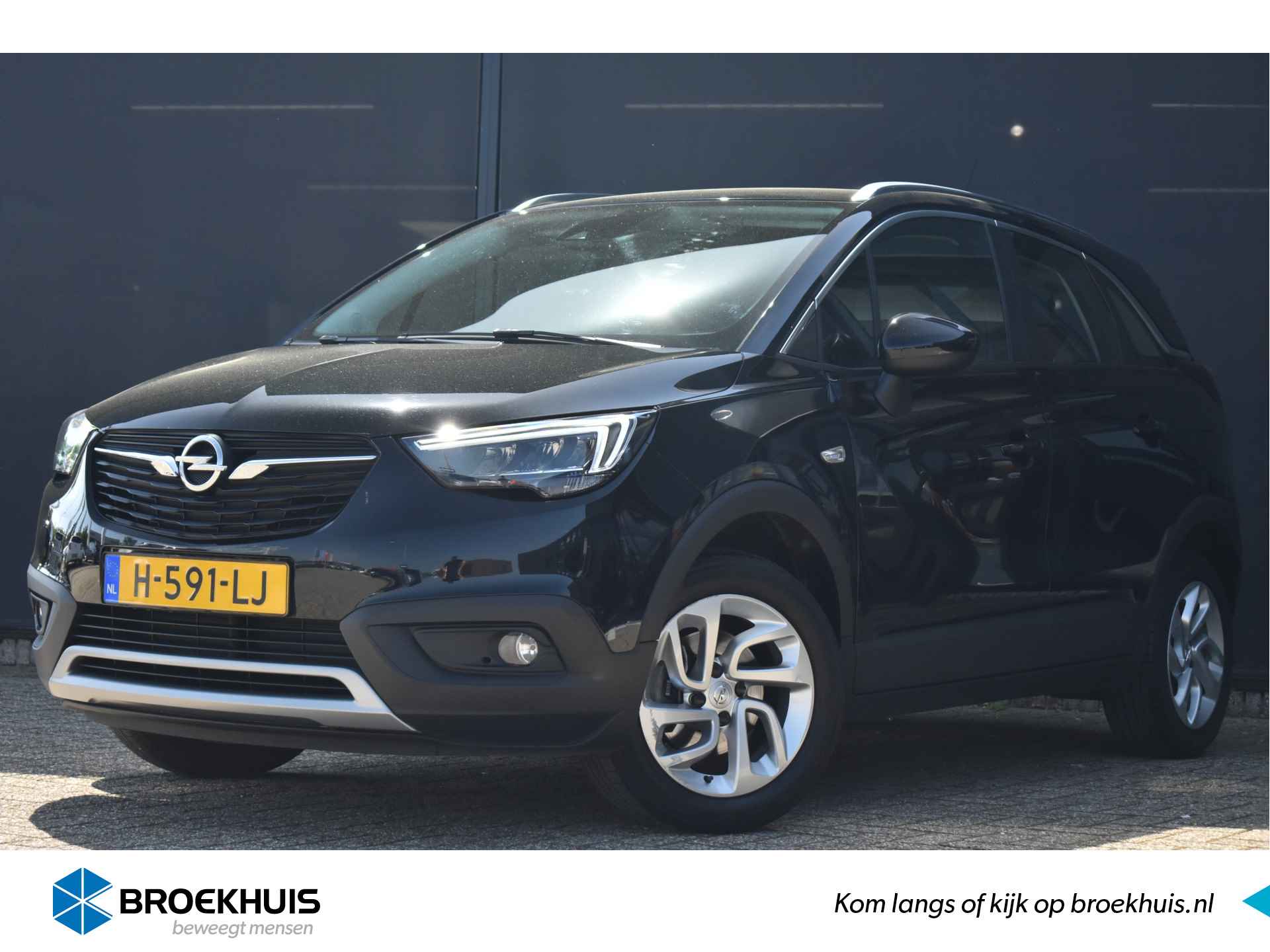 Opel Crossland X 1.2 Turbo Innovation 110pk | Navigatie | Climate Control | Full-LED | Parkeersensoren | Apple Carplay | Android Auto | Dealerond - 1/34
