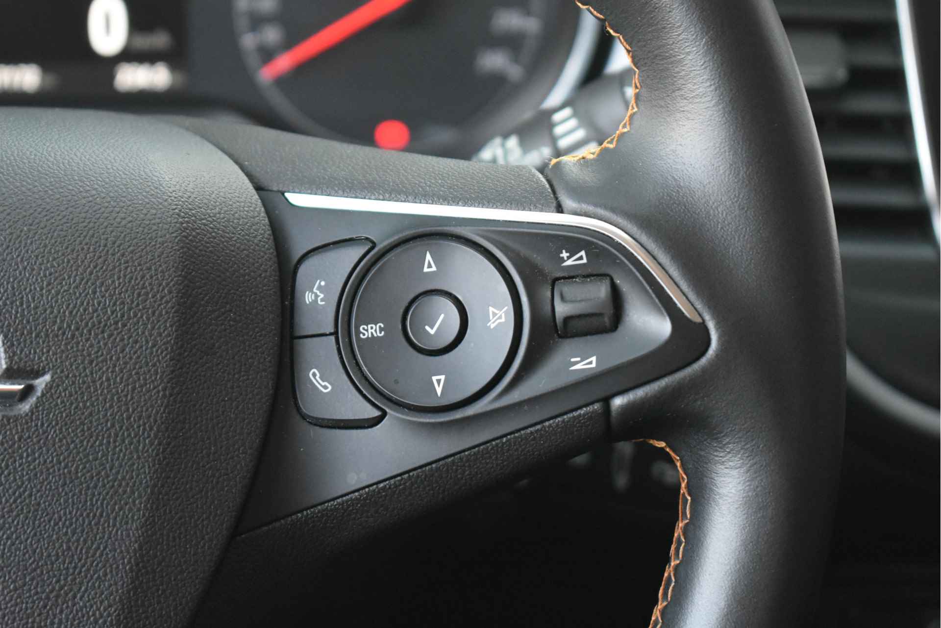 Opel Crossland X 1.2 Turbo Innovation 110pk | Navigatie | Climate Control | Full-LED | Parkeersensoren | Apple Carplay | Android Auto | Dealerond - 15/34