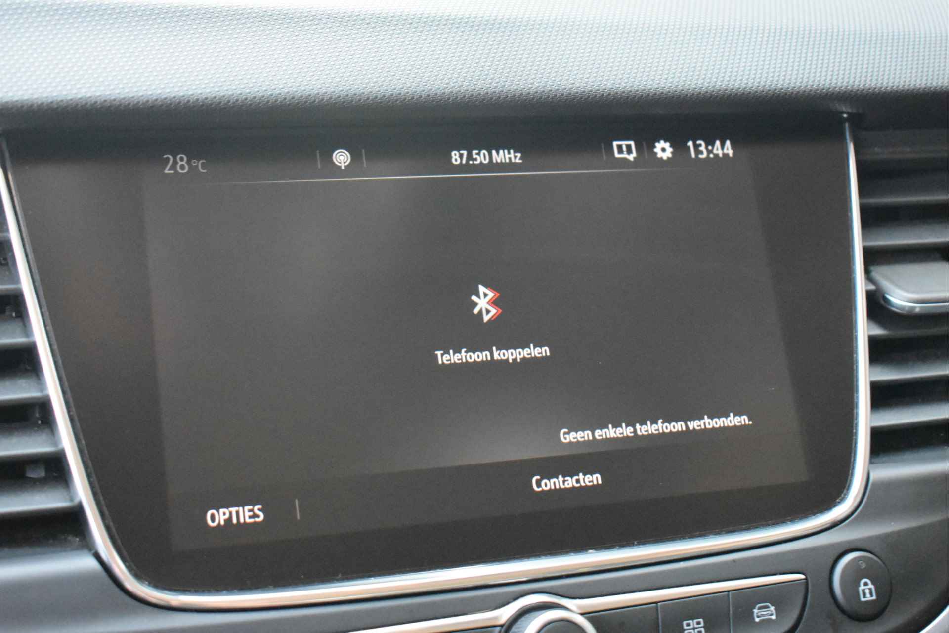 Opel Crossland X 1.2 Turbo Innovation 110pk | Navigatie | Climate Control | Full-LED | Parkeersensoren | Apple Carplay | Android Auto | Dealerond - 19/34