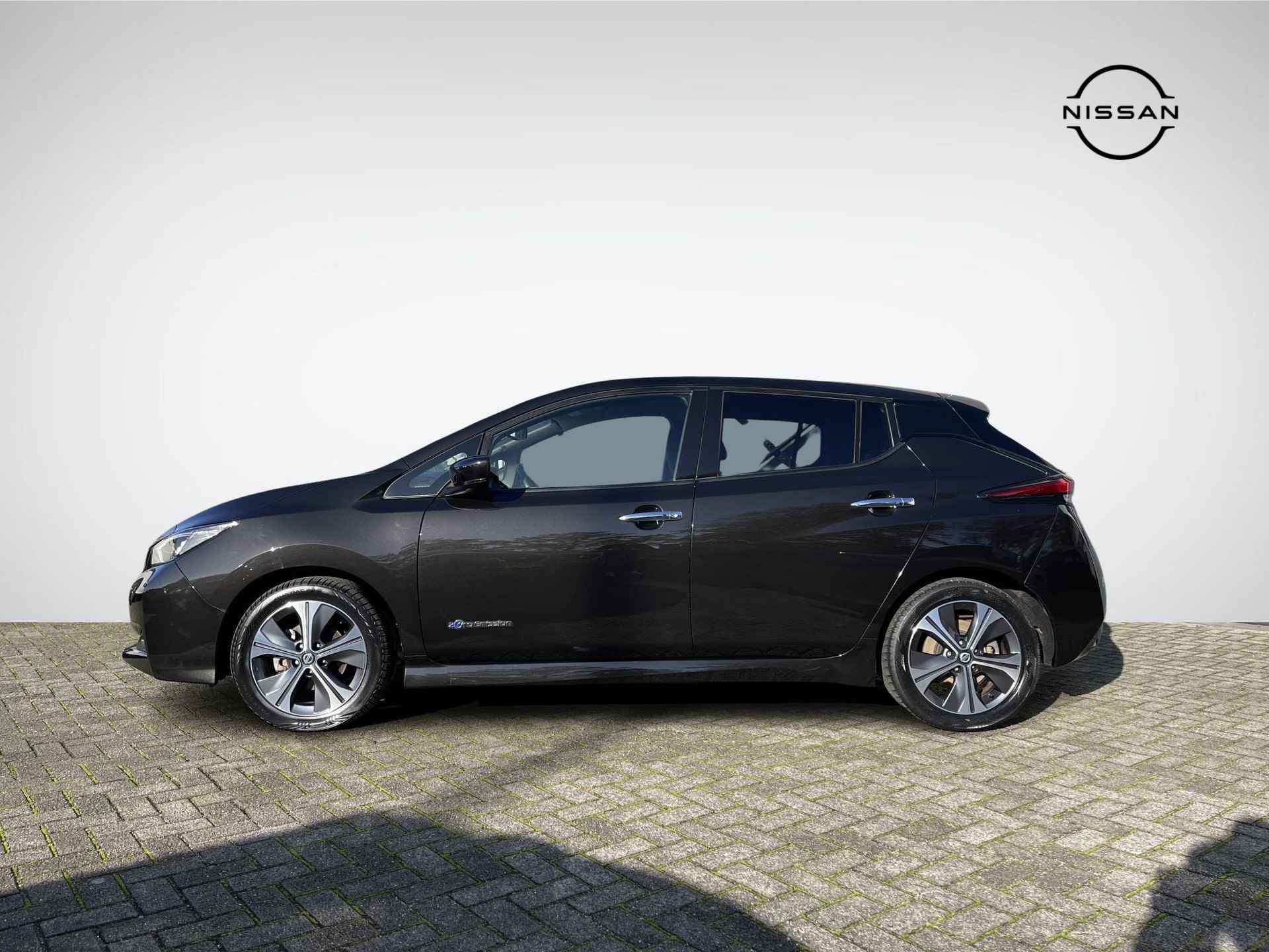 Nissan LEAF Tekna 40 kWh *SUBSIDIE MOGELIJK* | Navigatie Full-Map | 360° Camera | Leder/Alcantara | BOSE Audio | Park. Assist | Apple Carplay/Android Auto | Rijklaarprijs! - 7/27