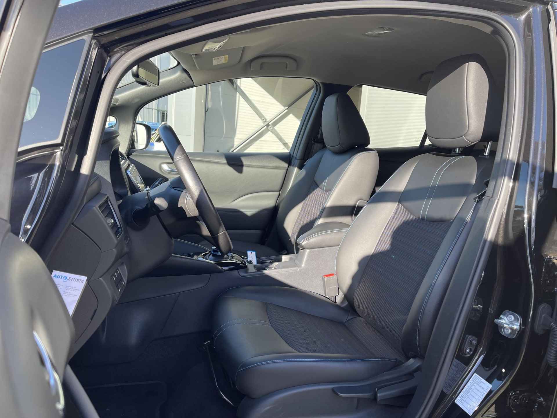 Nissan LEAF Tekna 40 kWh *SUBSIDIE MOGELIJK* | Navigatie Full-Map | 360° Camera | Leder/Alcantara | BOSE Audio | Park. Assist | Apple Carplay/Android Auto | Rijklaarprijs! - 9/27
