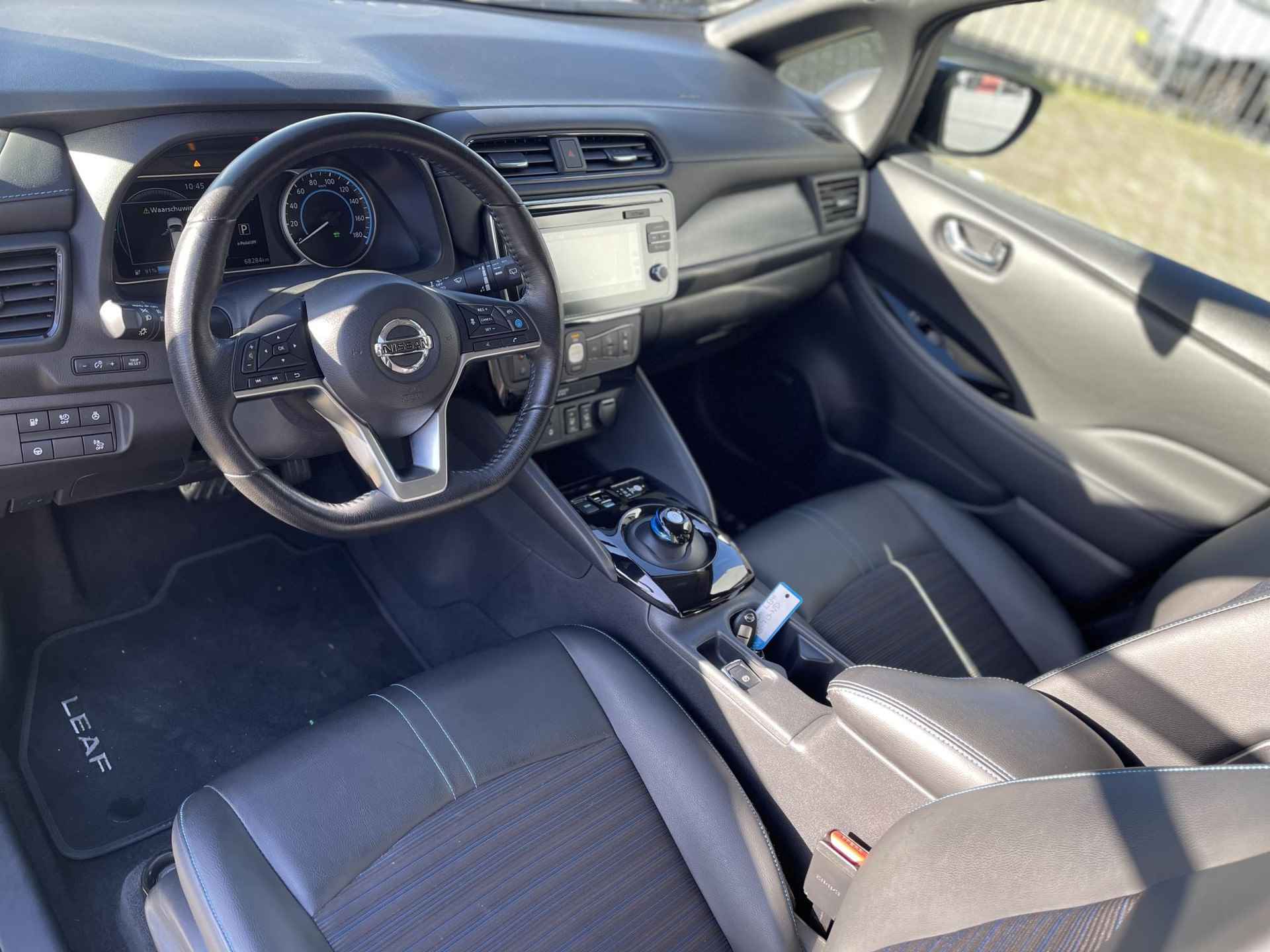 Nissan LEAF Tekna 40 kWh *SUBSIDIE MOGELIJK* / PRIJS = RIJKLAAR! / Navigatie Full-Map | 360° Camera | Leder/Alcantara | BOSE Audio | Park. Assist | Apple Carplay/Android Auto - 10/27