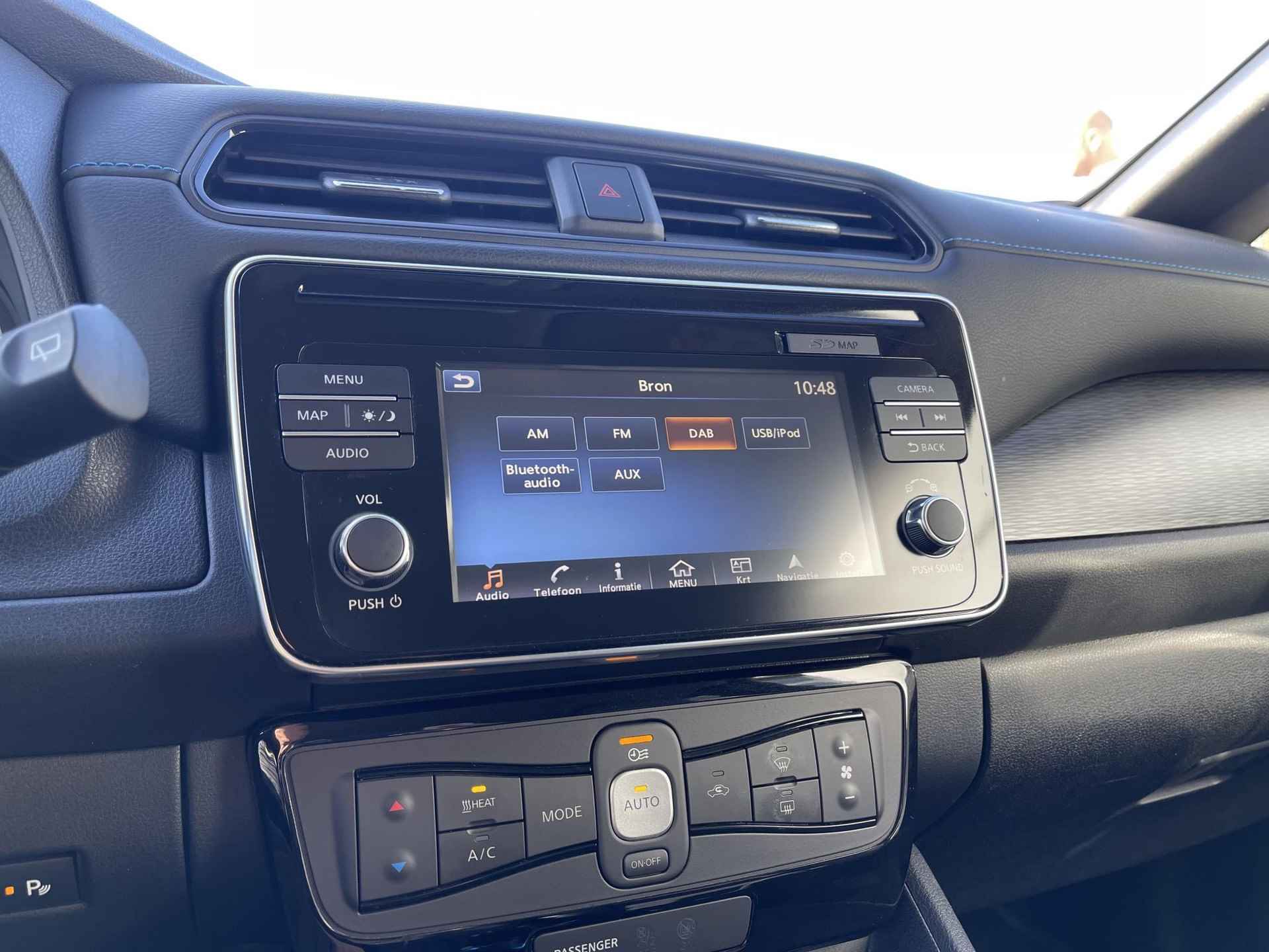 Nissan LEAF Tekna 40 kWh *SUBSIDIE MOGELIJK* / PRIJS = RIJKLAAR! / Navigatie Full-Map | 360° Camera | Leder/Alcantara | BOSE Audio | Park. Assist | Apple Carplay/Android Auto - 18/27