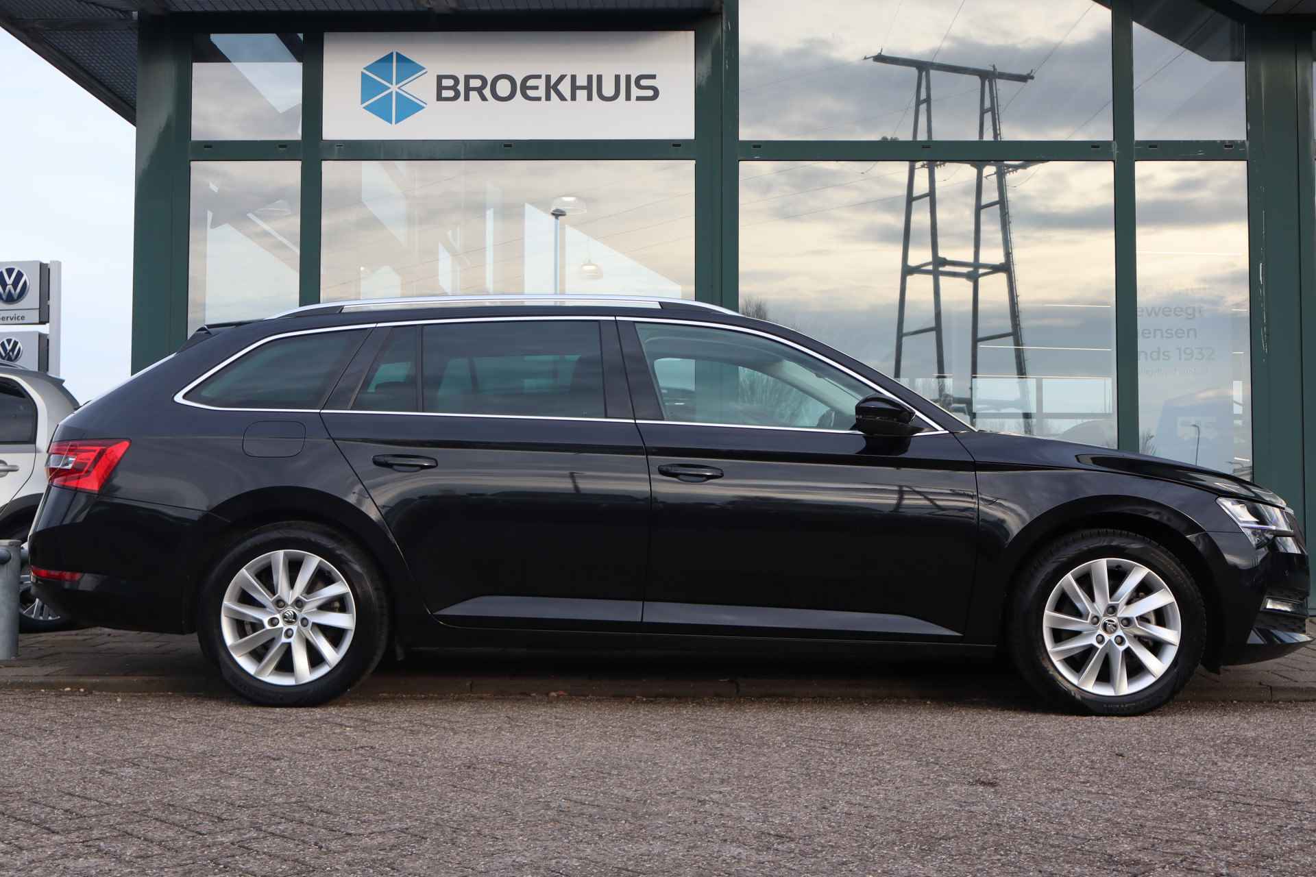 Škoda Superb Combi 1.5 TSI ACT Business Edition | Navigatie | Parkeersensoren | Stoelverwarming | Trekhaak | - 8/32