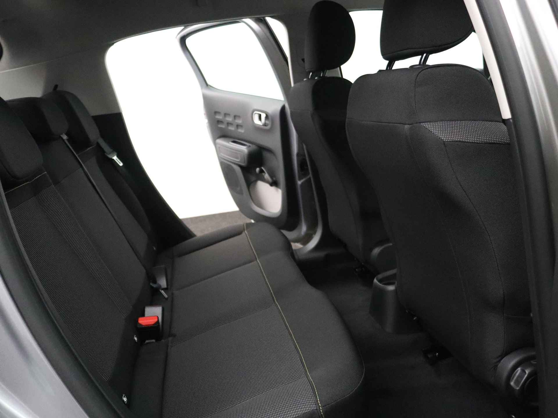 Citroën C3 PureTech 83pk Plus | Rijklaar | Parkeersensoren | Connect Navigatie | - 9/25