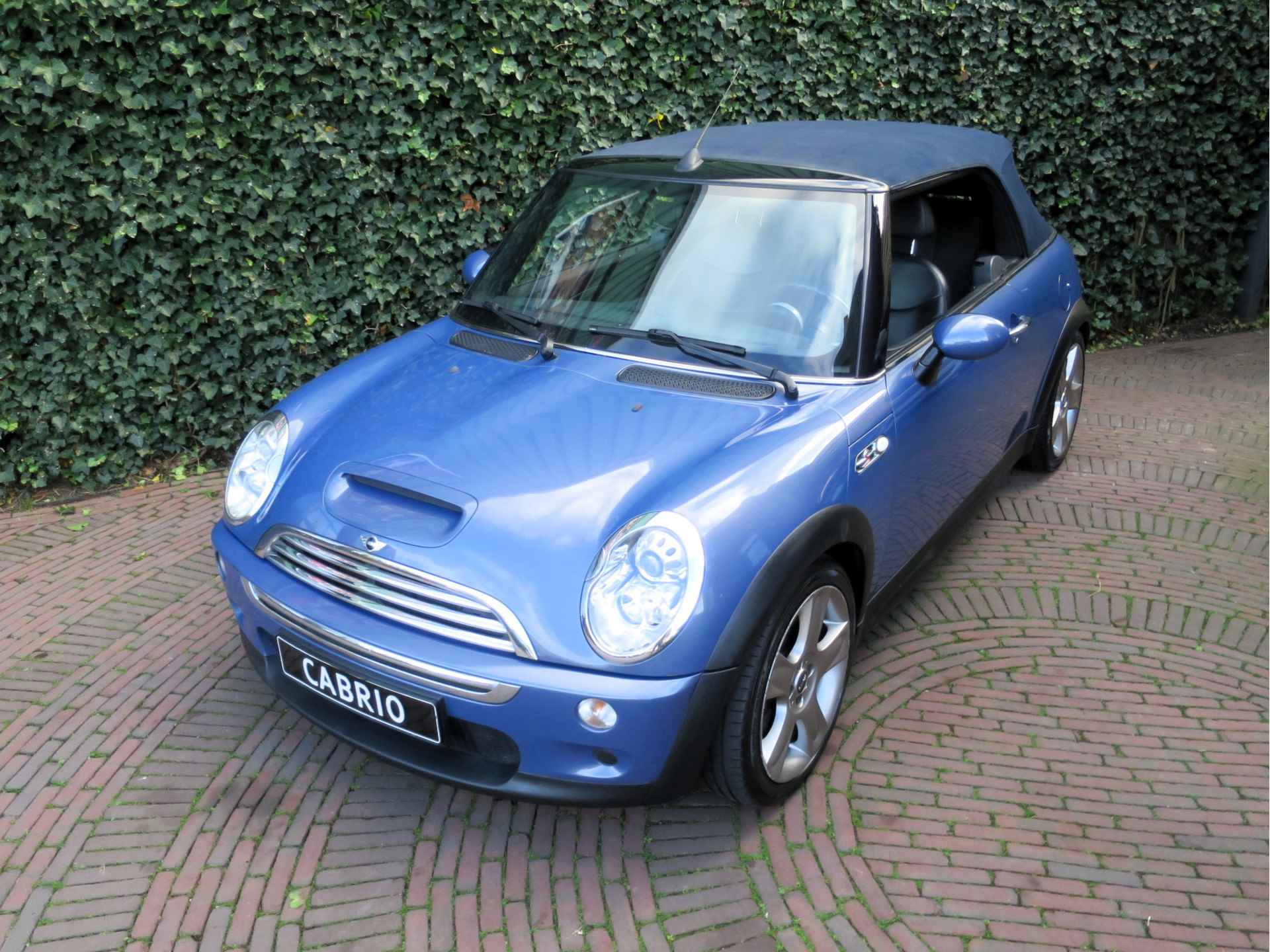 MINI Cabrio 1.6 Cooper S Chili R52 met Leder, Xenon, Cruise, PDC en 17" - 52/53