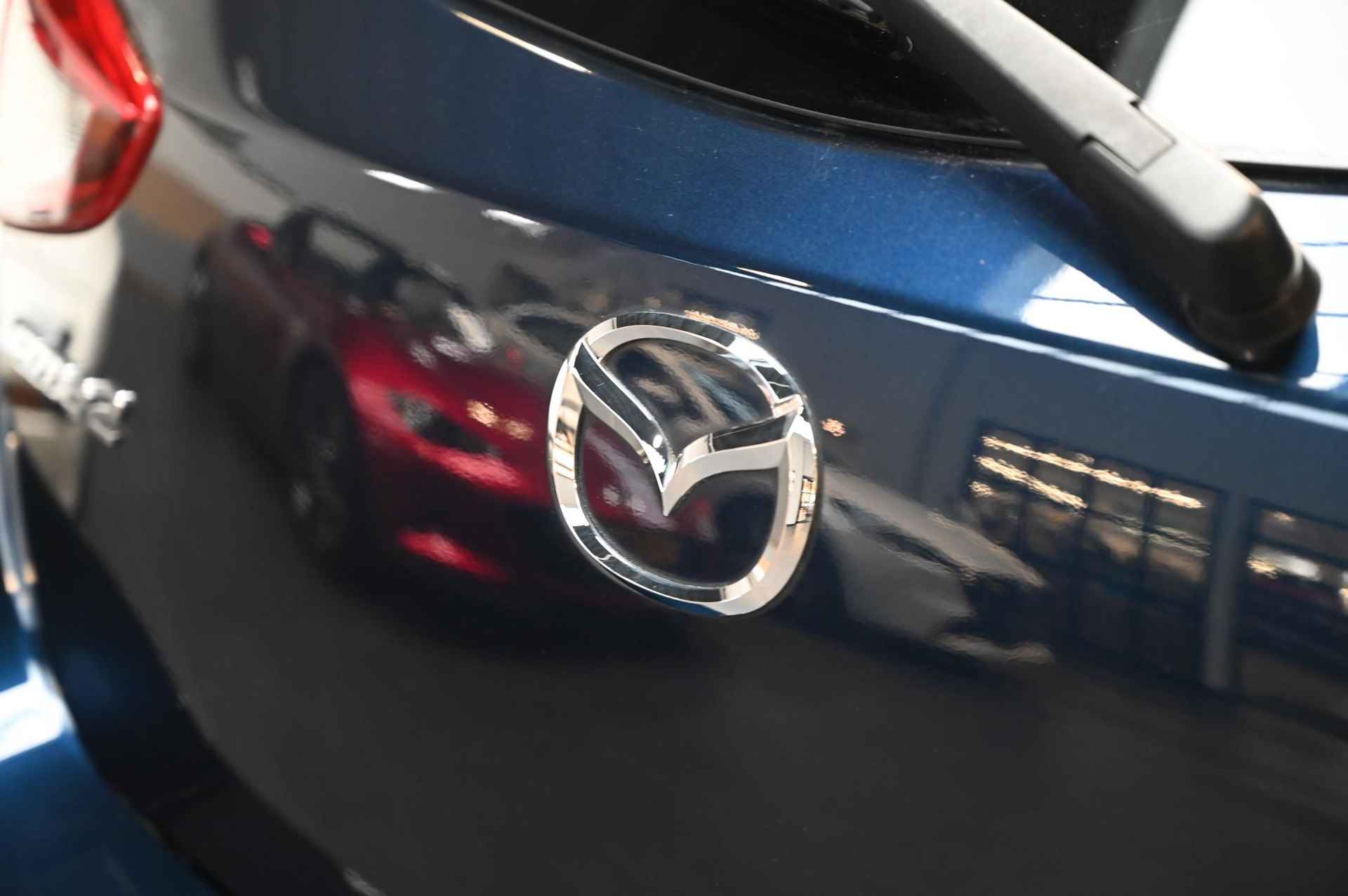 Mazda 2 Skyactiv-G 90 5MT Sport Selected *Dealeronderhouden* *BTW auto* - 7/30