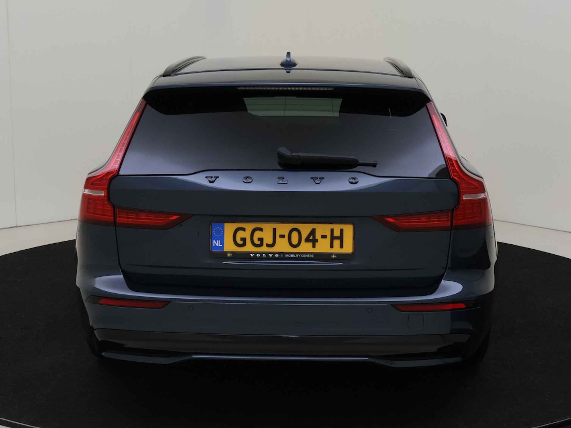 Volvo V60 2.0 T6 AWD Plus Dark | DEMO | HEICO BUMPER | Pilot Assist - 5/35