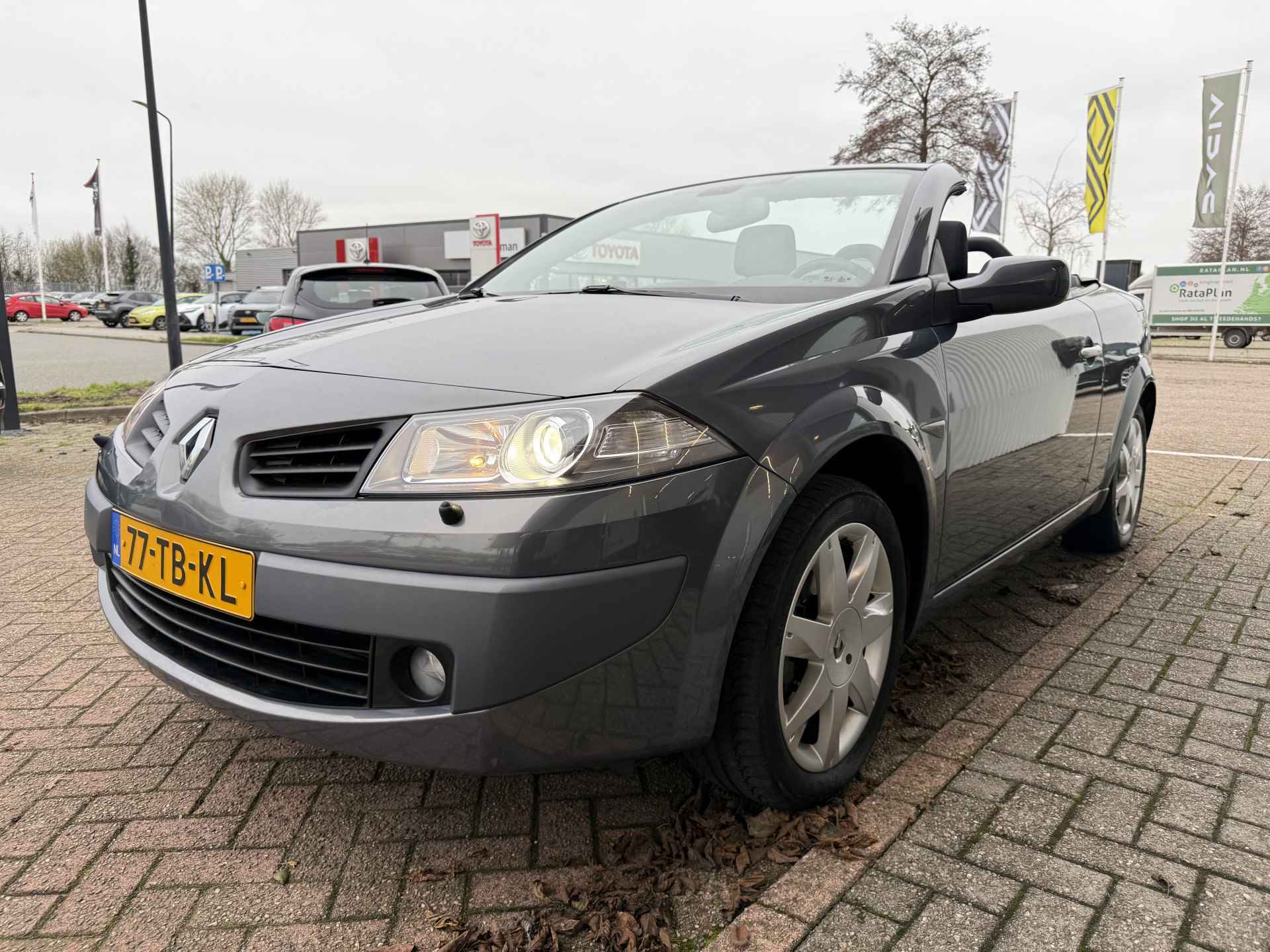 Renault Mégane Coupé-Cabriolet 2.0-16V Tech Line automaat | 1e eig | weinig km's | Xenon | als nieuw | tijdelijk gratis Top Afleverpakket twv Eur 695 - 6/40