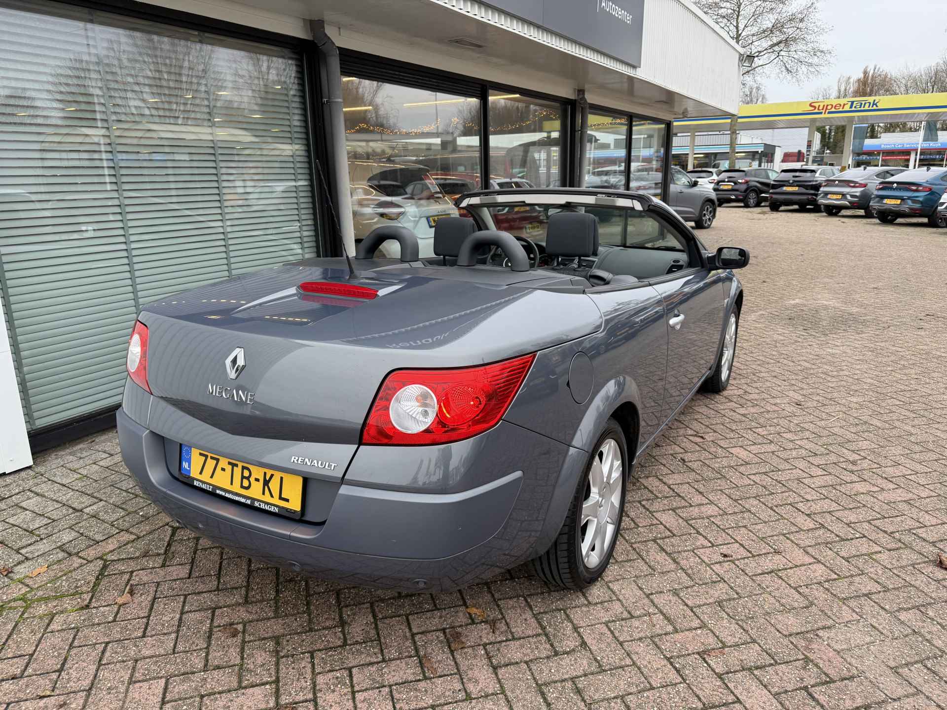 Renault Mégane Coupé-Cabriolet 2.0-16V Tech Line automaat | 1e eig | weinig km's | Xenon | als nieuw | tijdelijk gratis Top Afleverpakket twv Eur 695 - 15/40