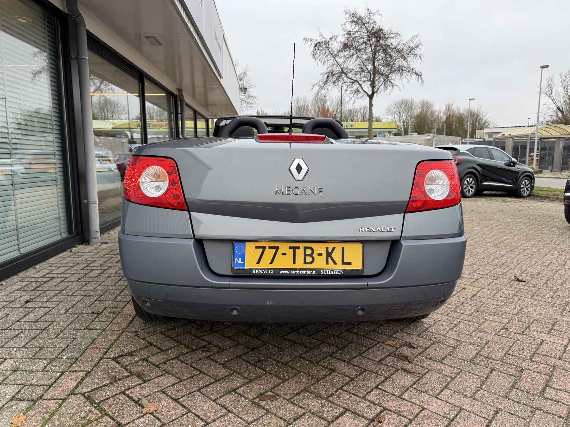 Renault Mégane Coupé-Cabriolet 2.0-16V Tech Line automaat | 1e eig | weinig km's | Xenon | als nieuw | tijdelijk gratis Top Afleverpakket twv Eur 695 - 17/40