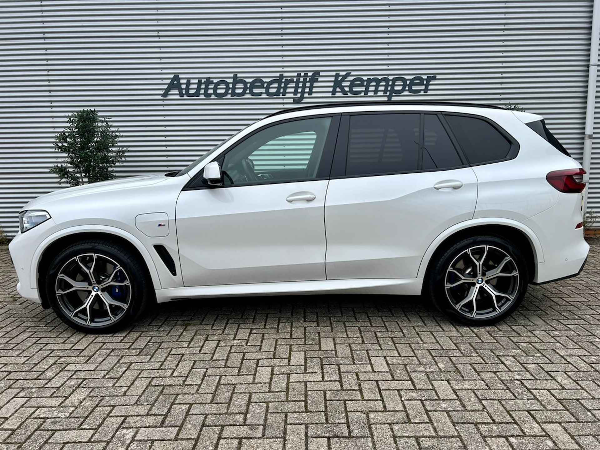 BMW X5 xDrive45e High Executive M-Sport I LaserLight I Pano I Dubbel Glas I Harman Kardon I Head-Up I VOL! BOVAG-garantie - 6/47